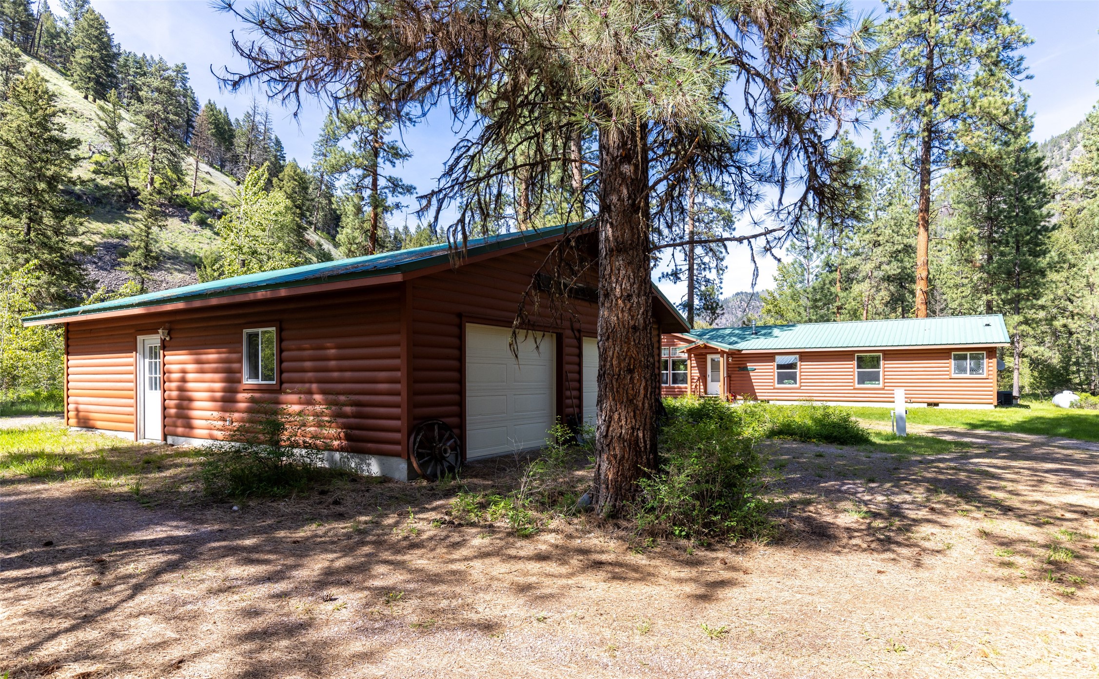 1023 Rock Creek Road