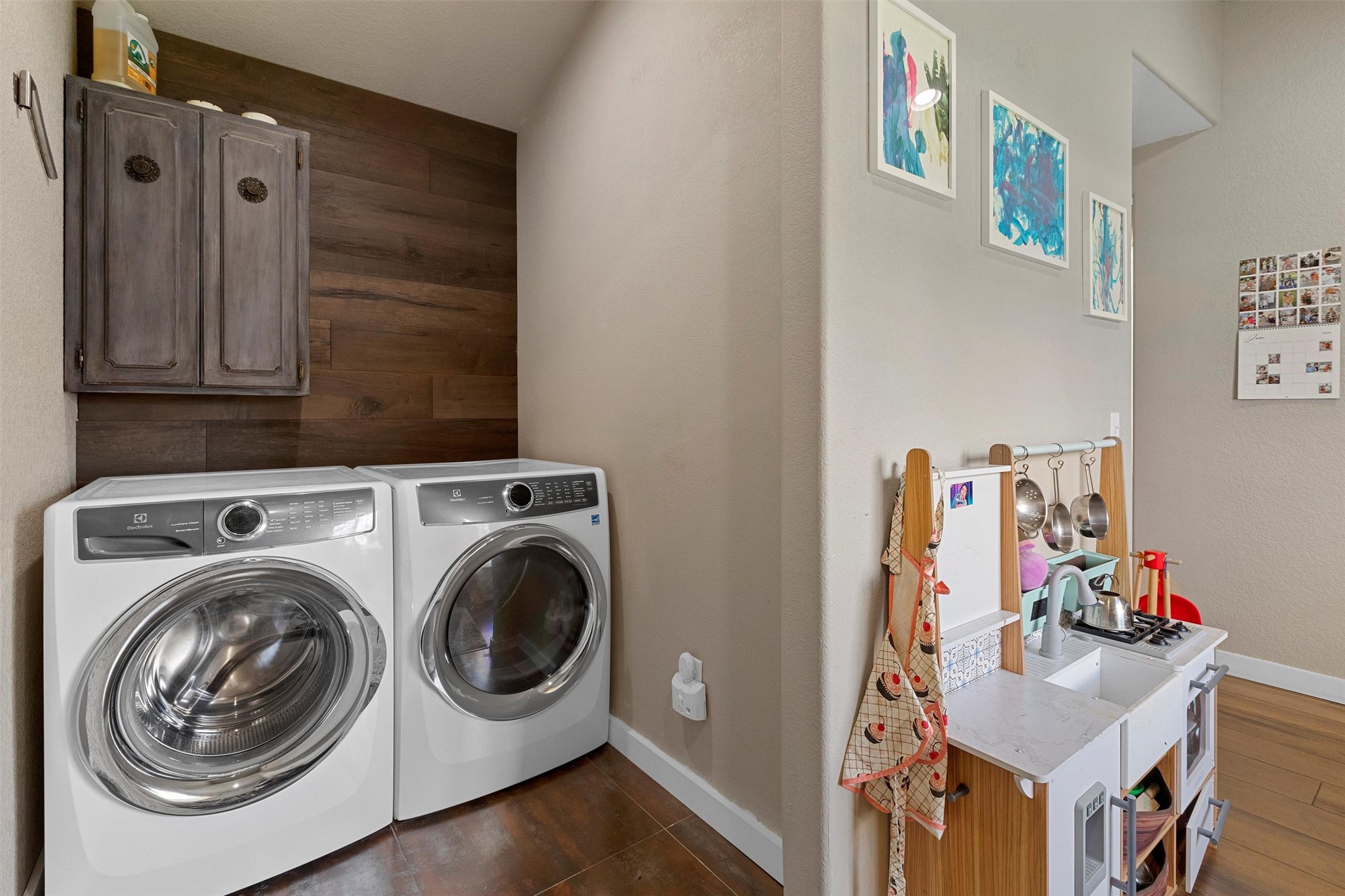 4035 England Boulevard