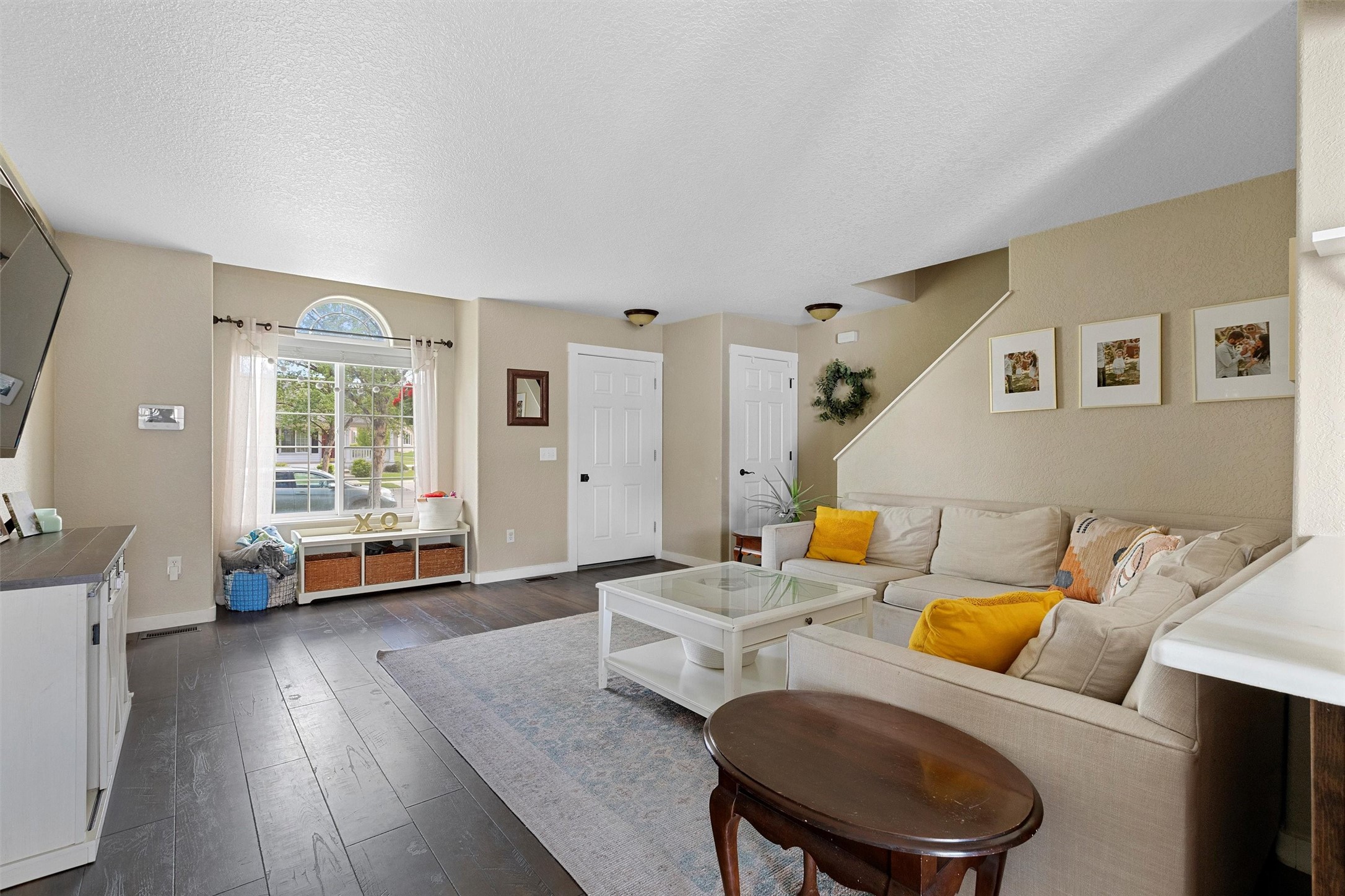 4035 England Boulevard