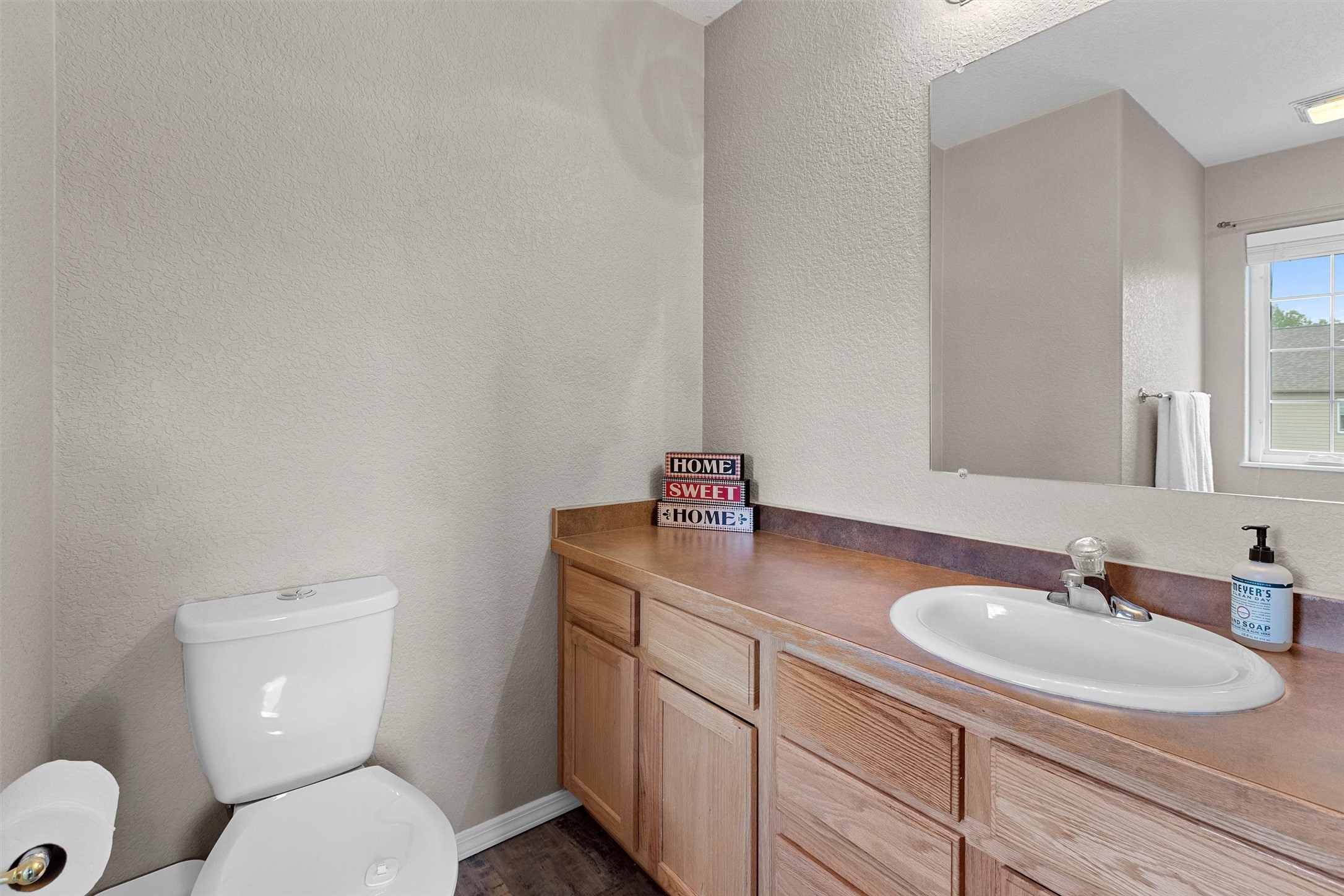 4035 England Boulevard