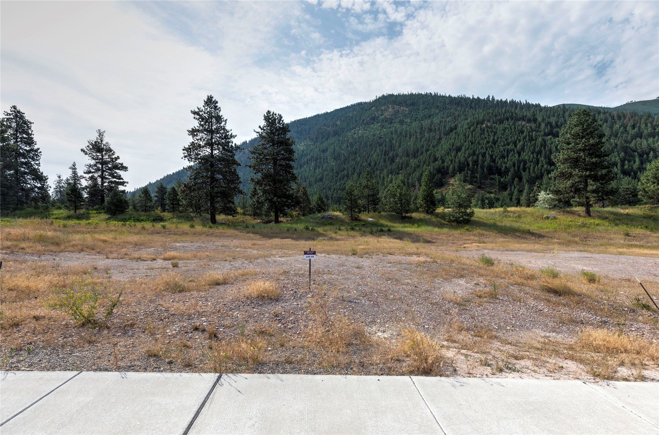 835 Anglers Bend Way