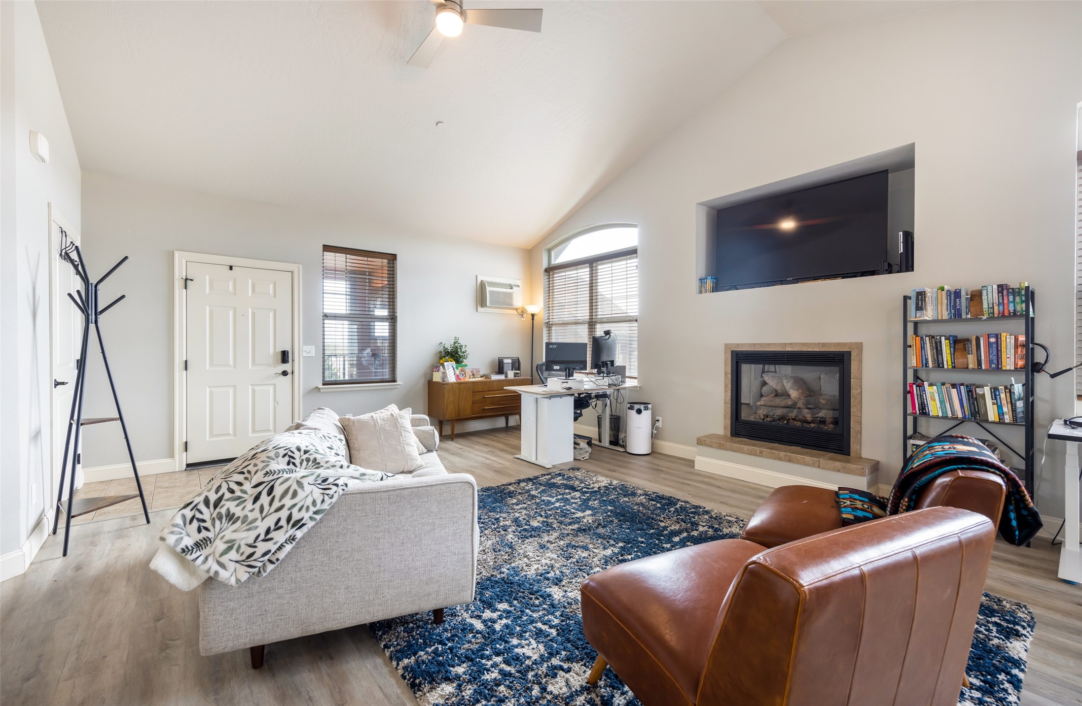 4100 Mullan Road 613