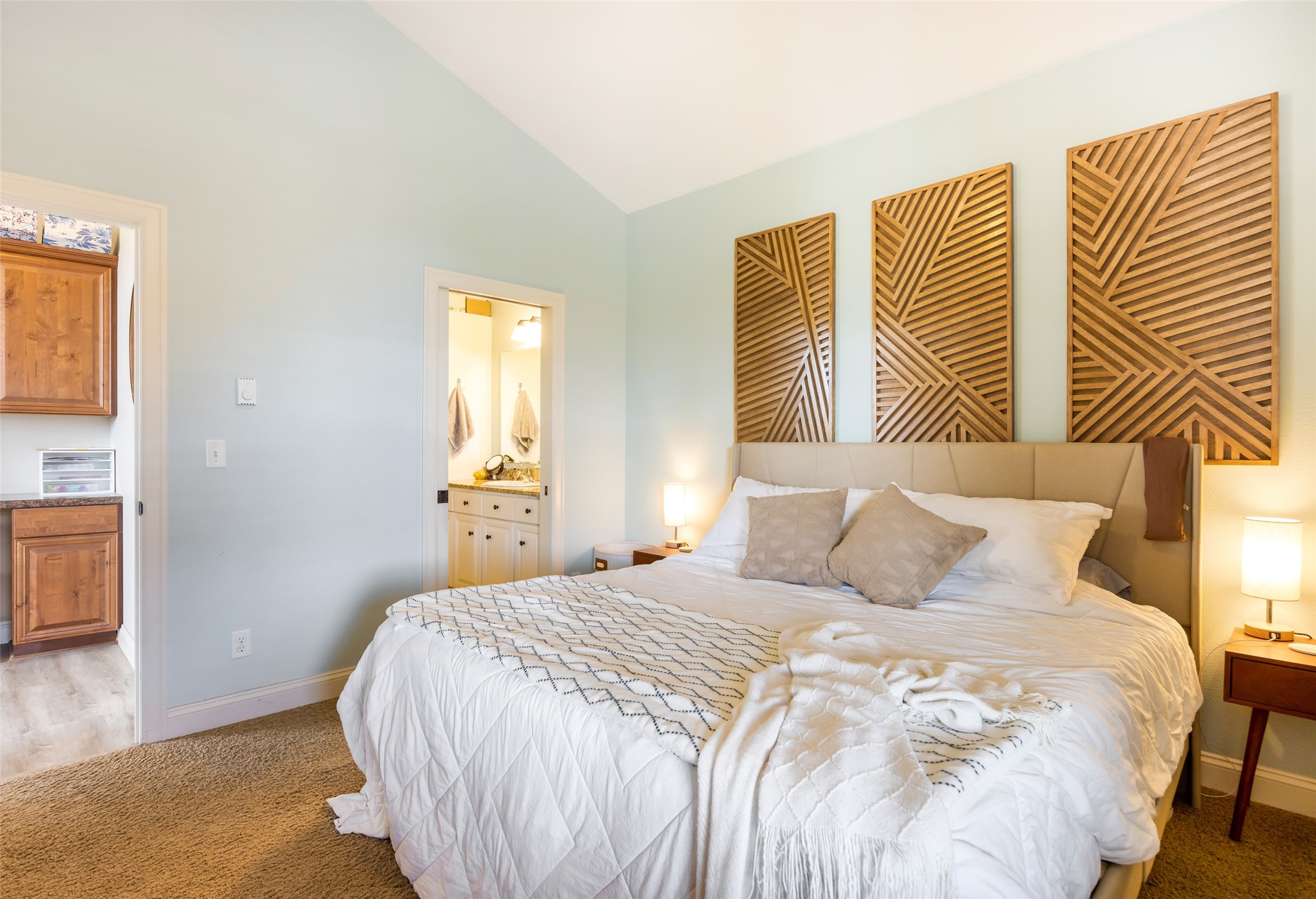 4100 Mullan Road 613