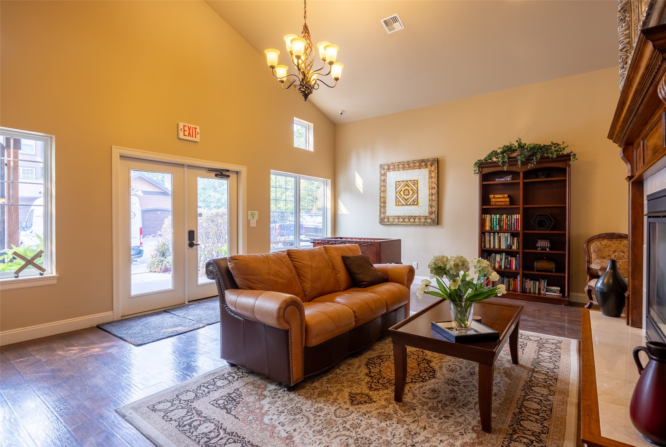 4100 Mullan Road 613