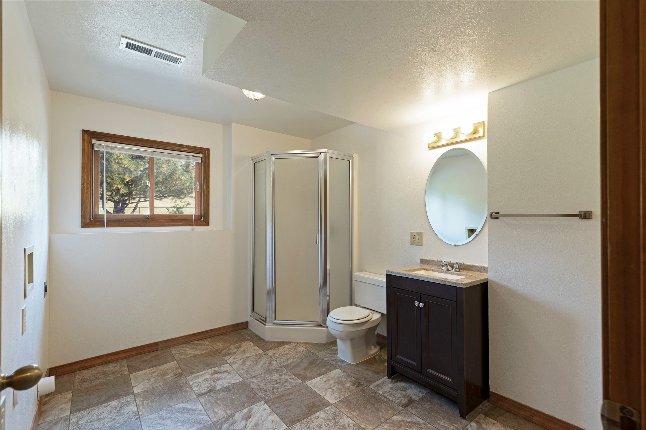 6450 Linda Vista Boulevard