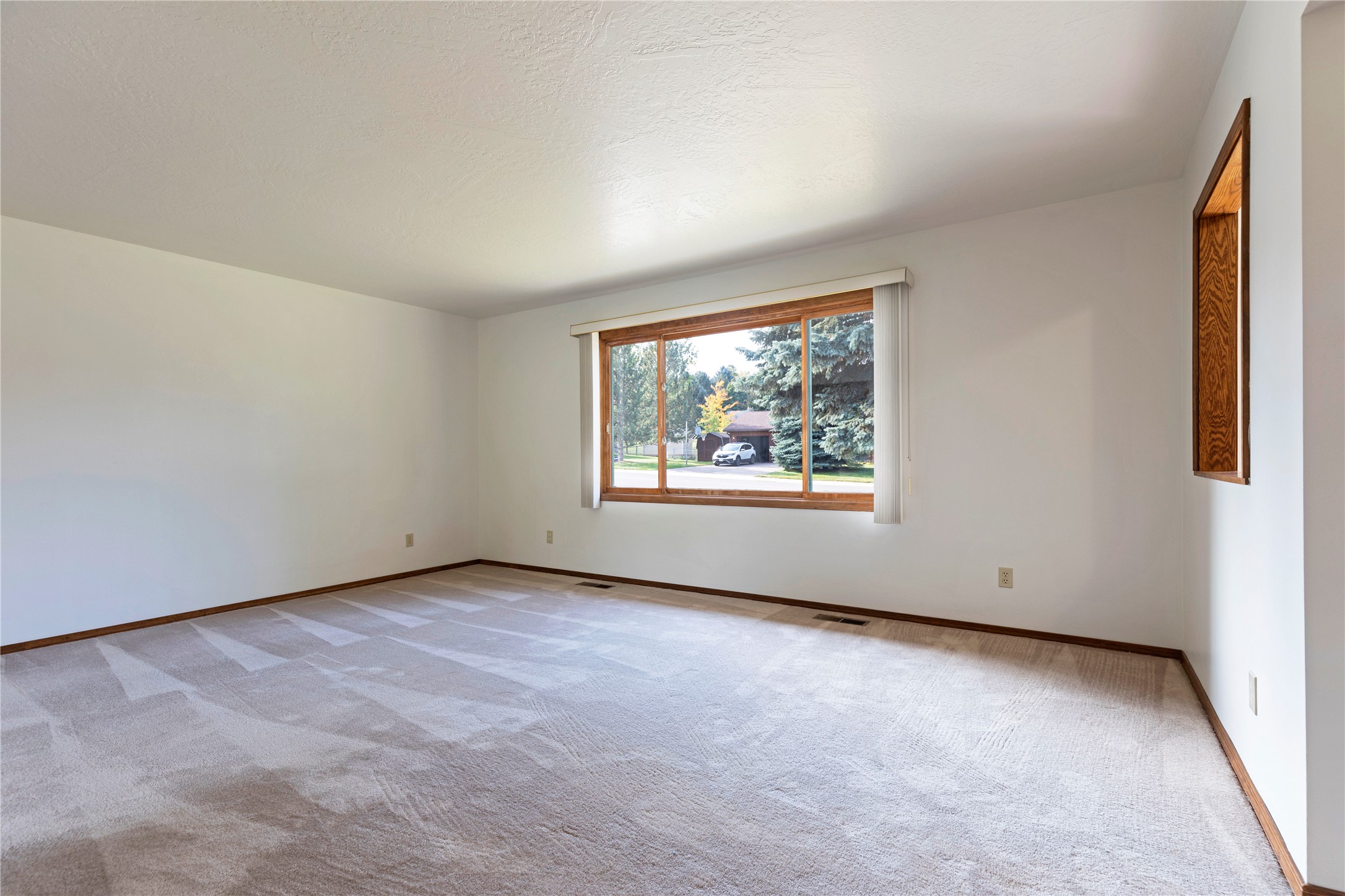 6450 Linda Vista Boulevard