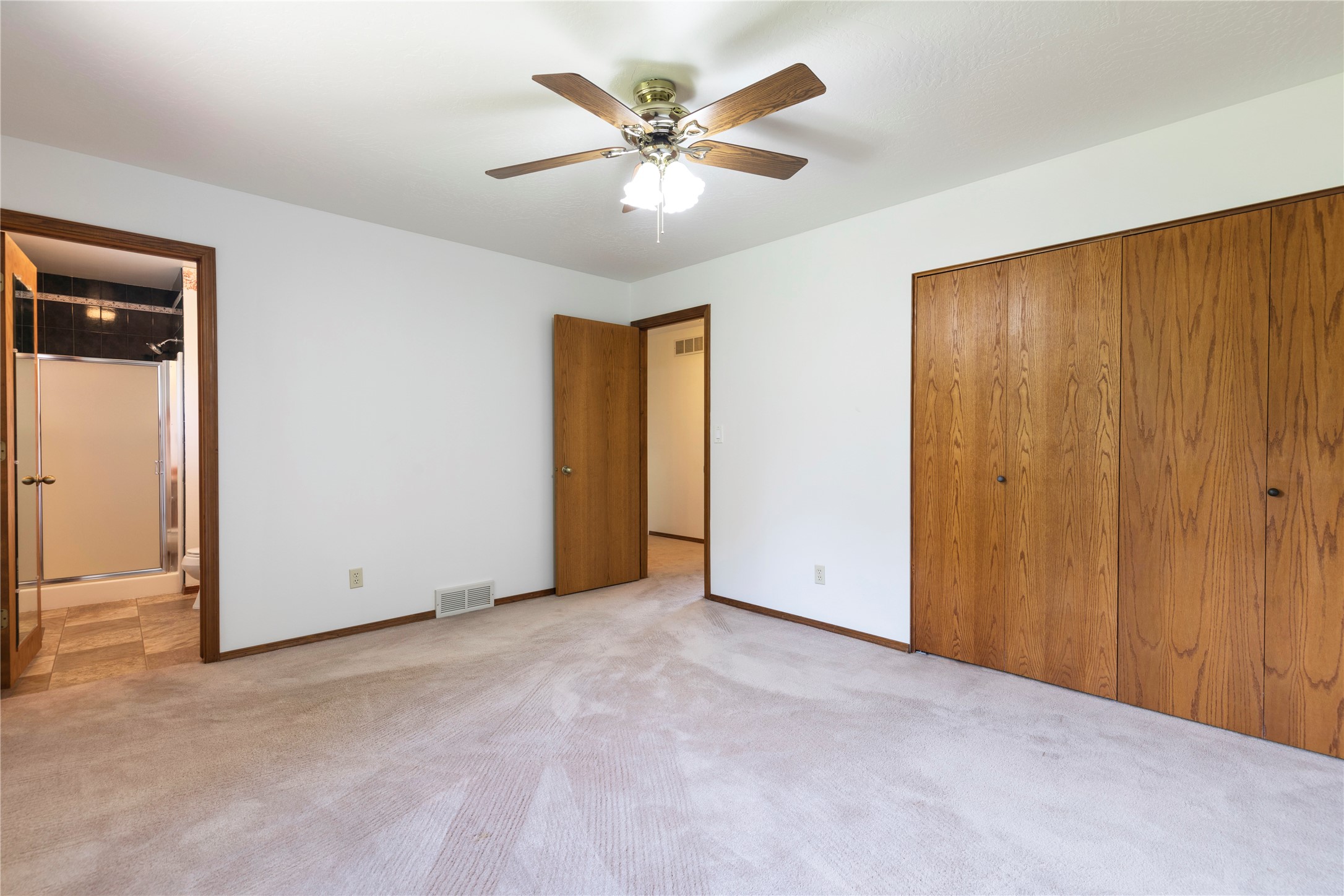 6450 Linda Vista Boulevard