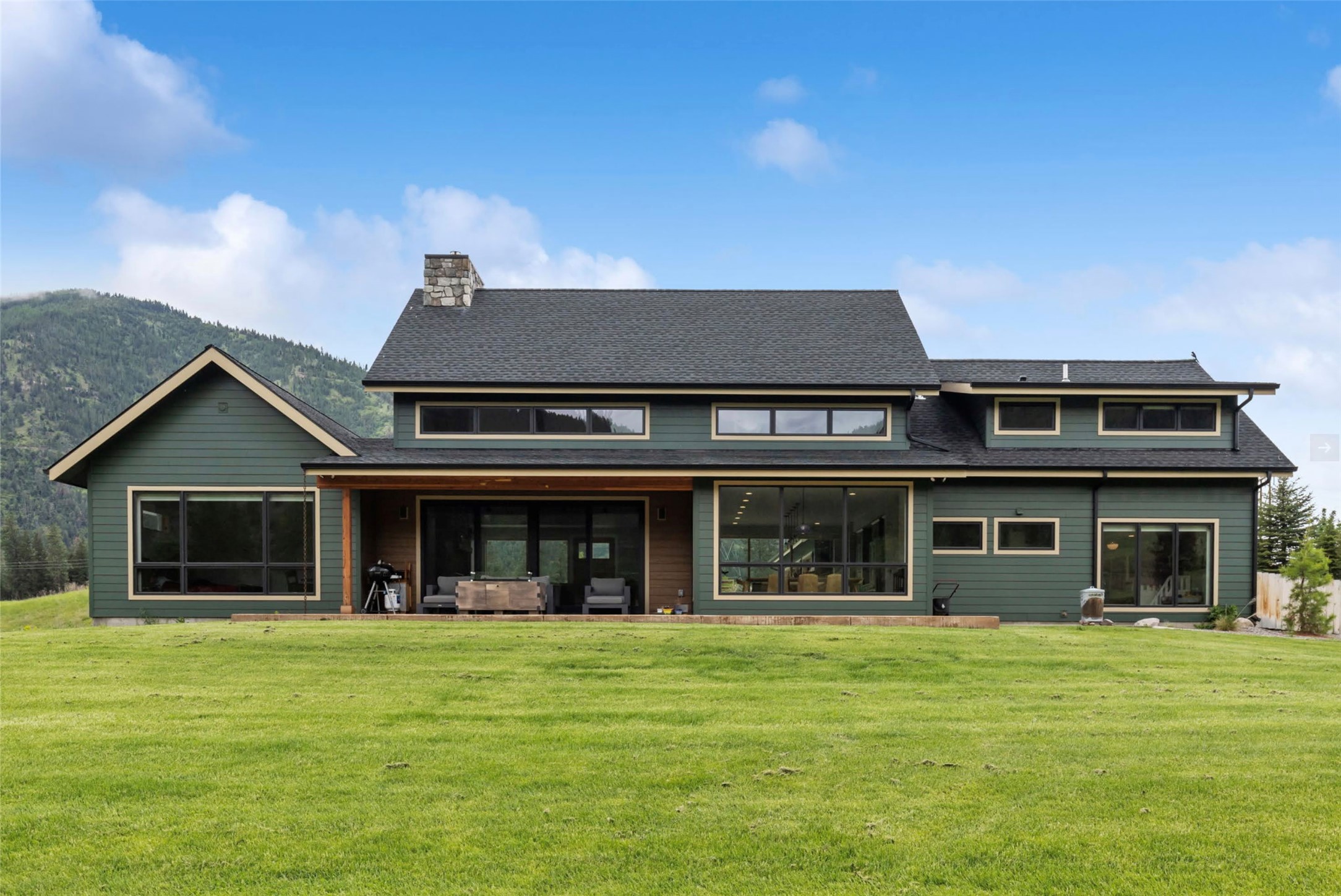 1212 Bandmann Trail