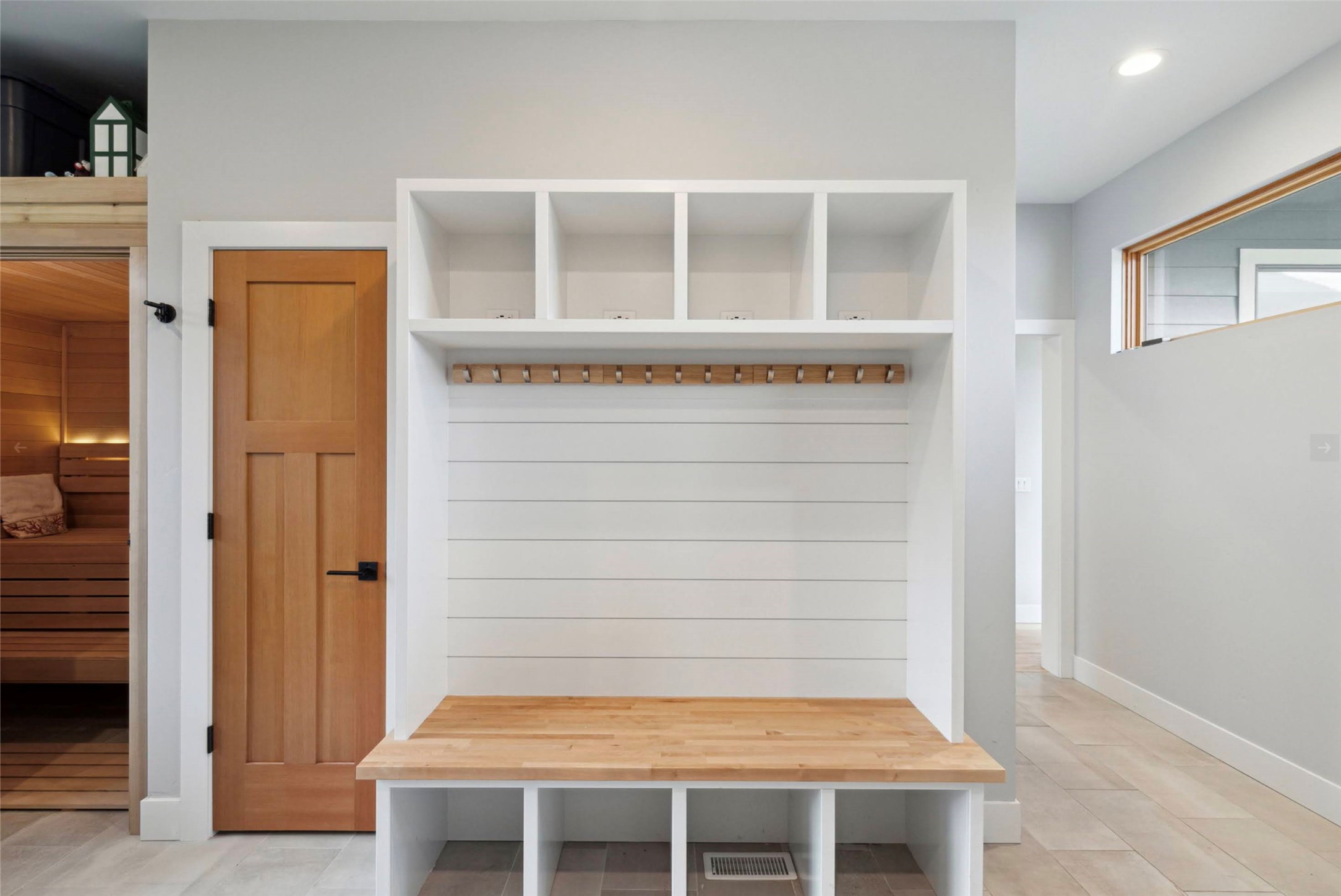 1212 Bandmann Trail