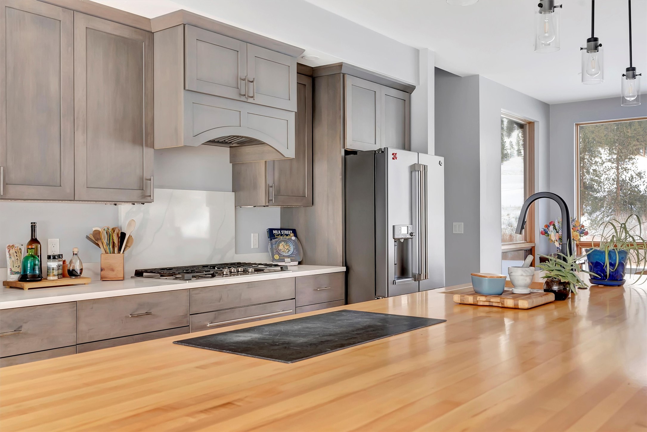1212 Bandmann Trail