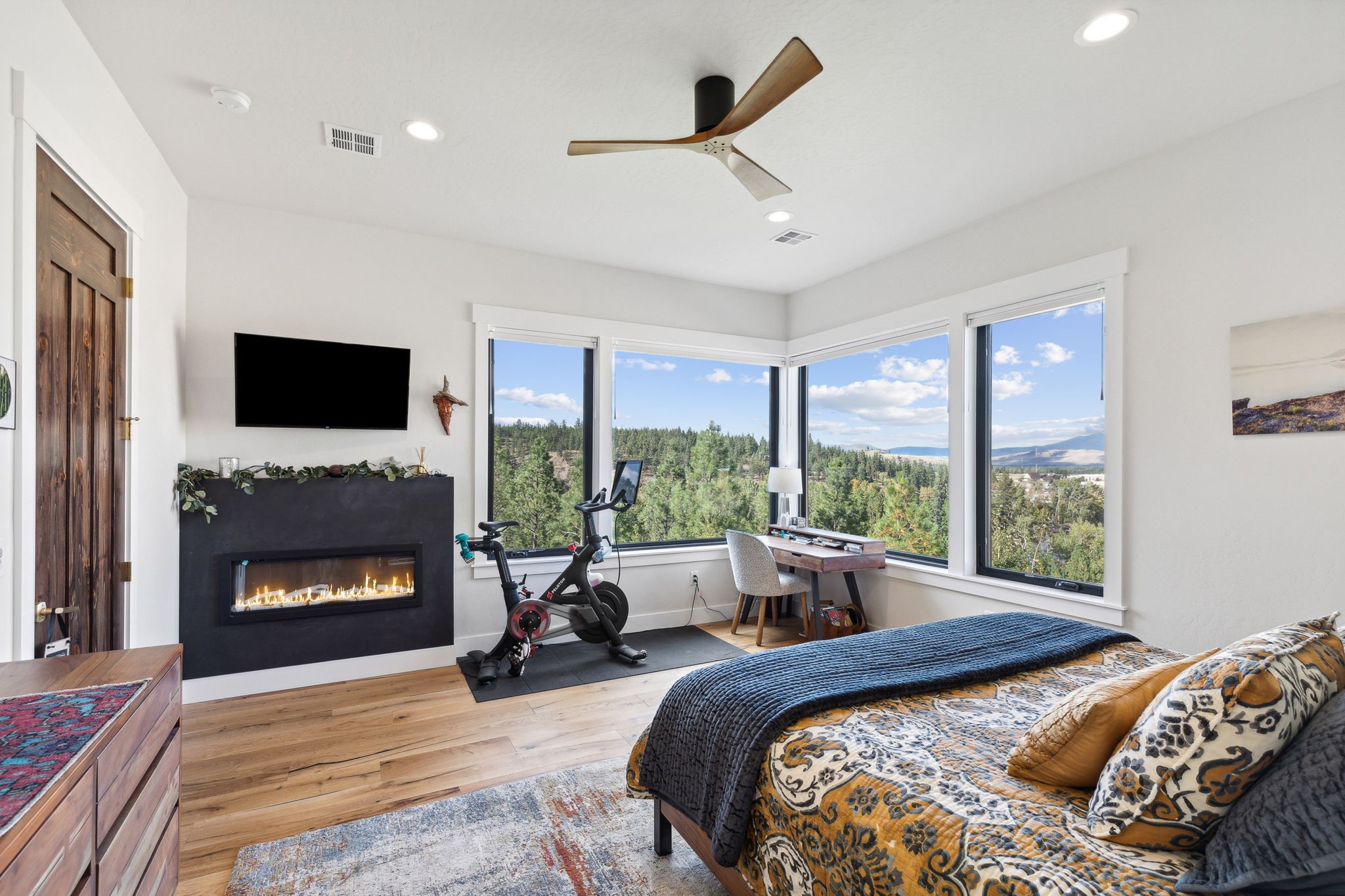 6441 Lower Miller Creek Road