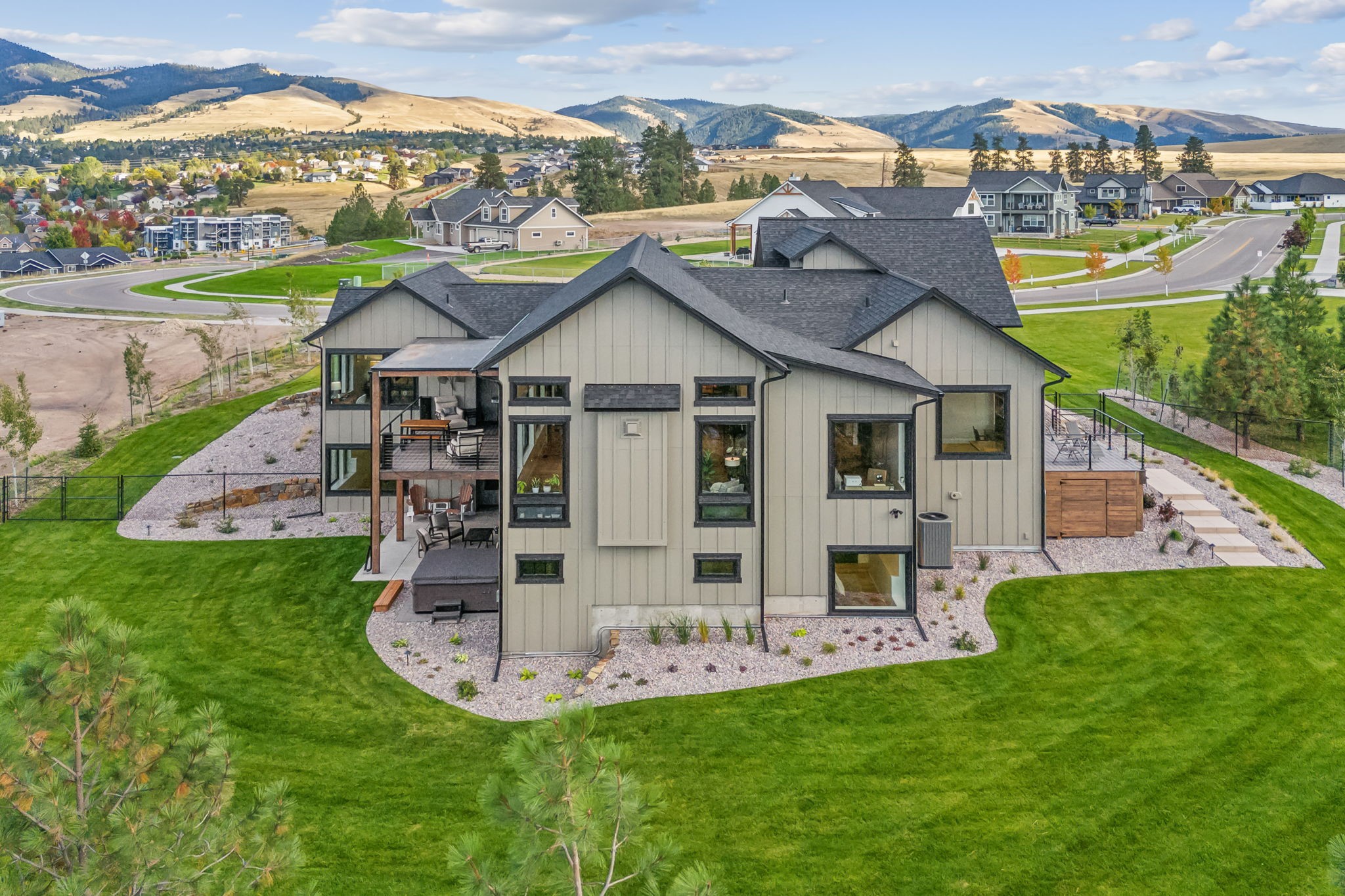 6441 Lower Miller Creek Road