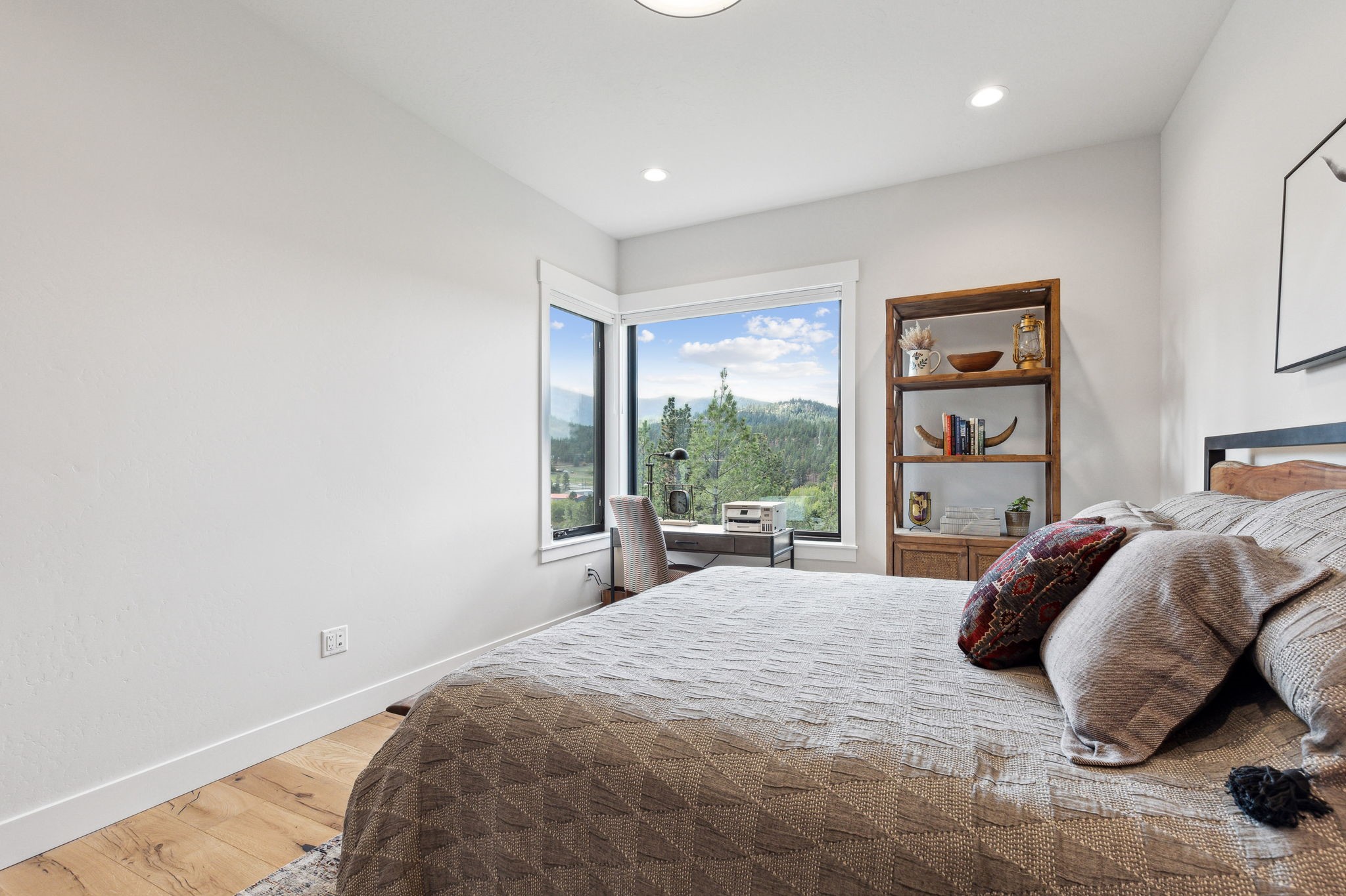 6441 Lower Miller Creek Road