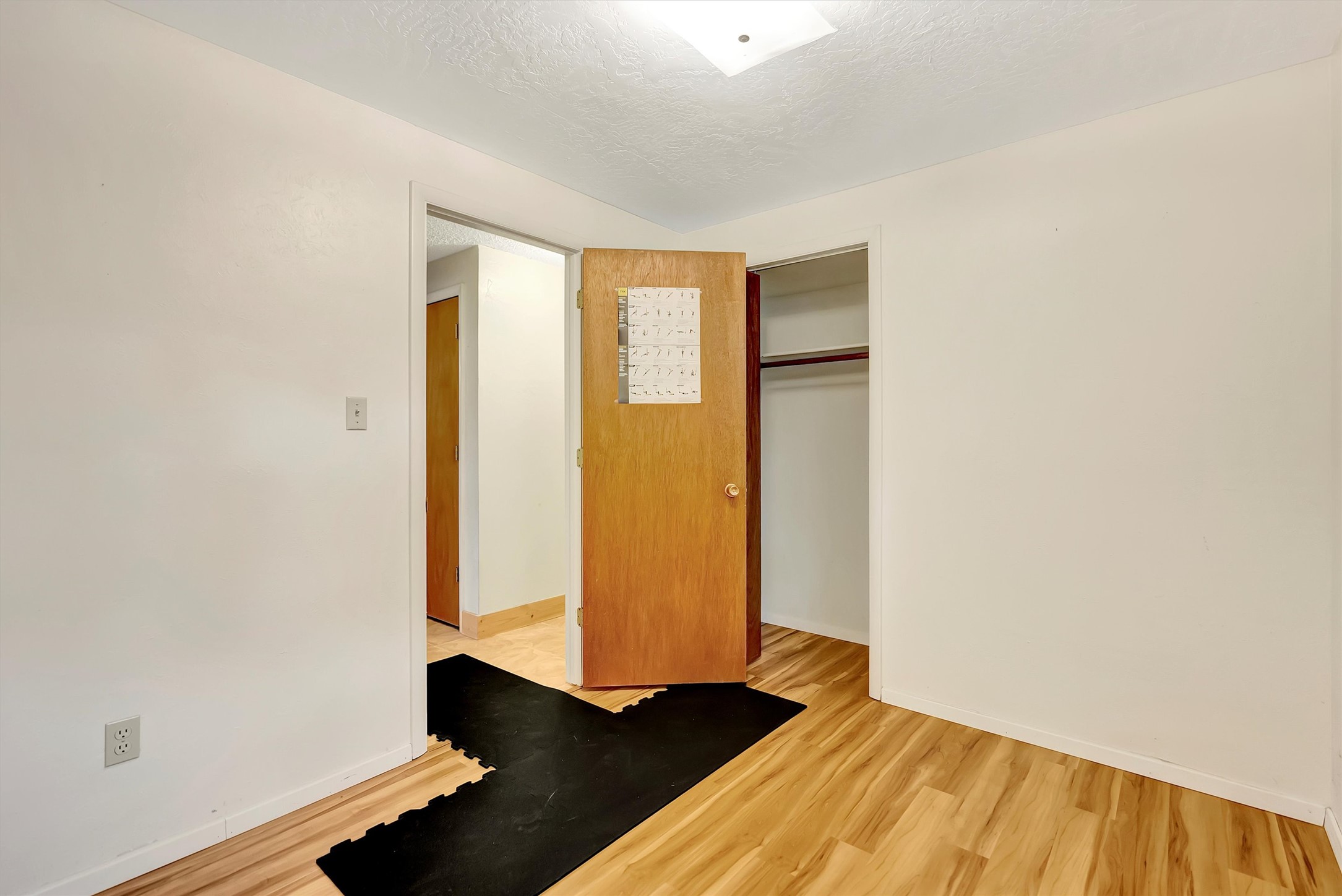 4628 Rattlesnake Drive