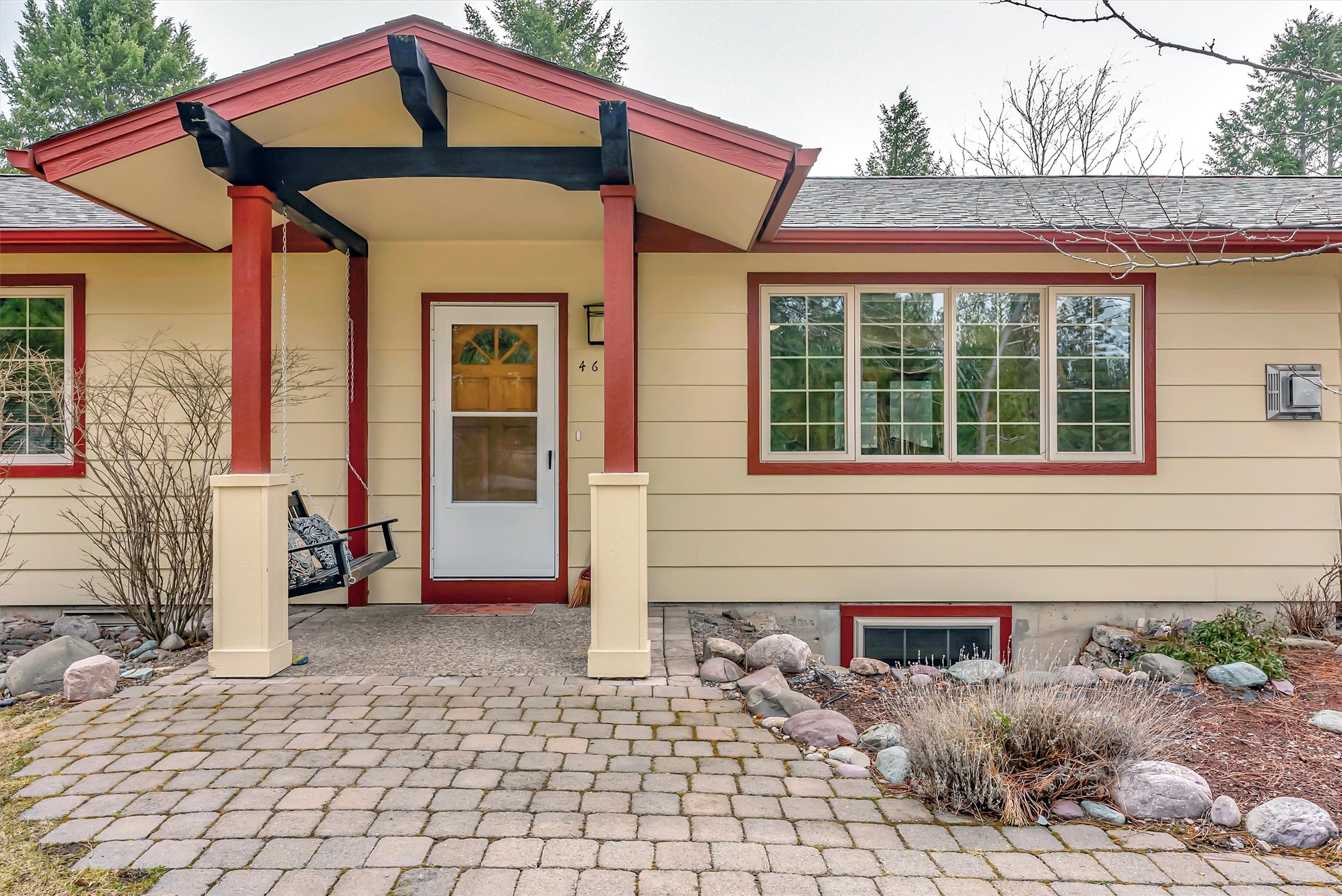 4628 Rattlesnake Drive