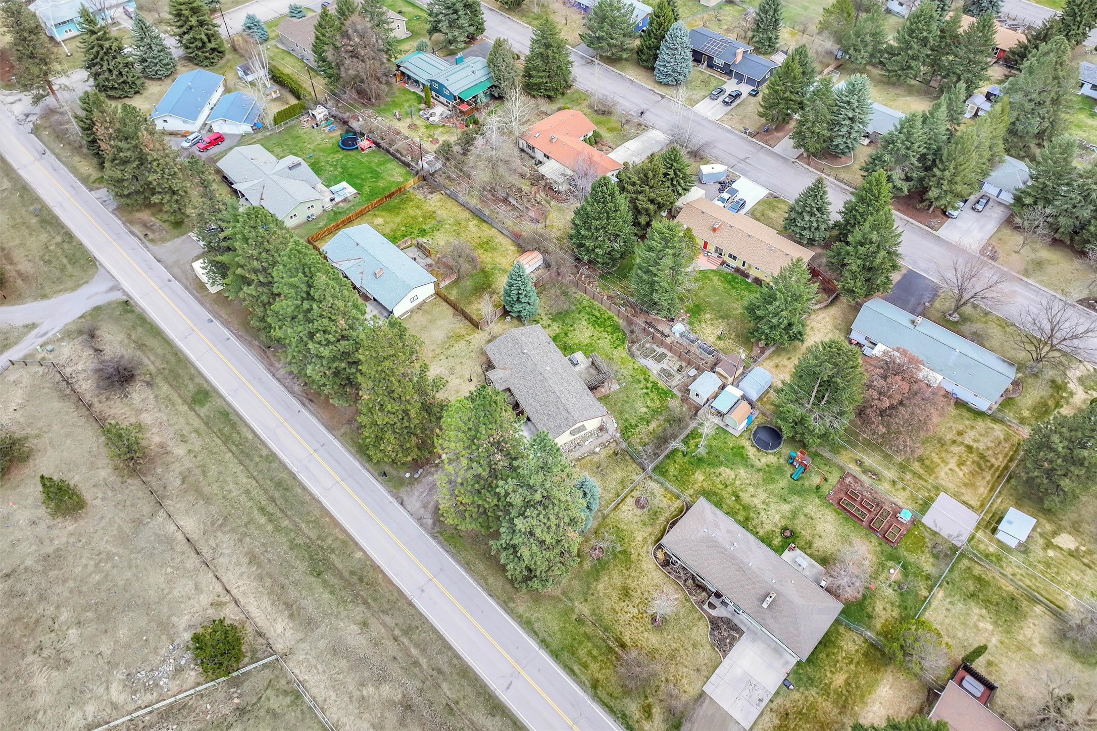 4628 Rattlesnake Drive