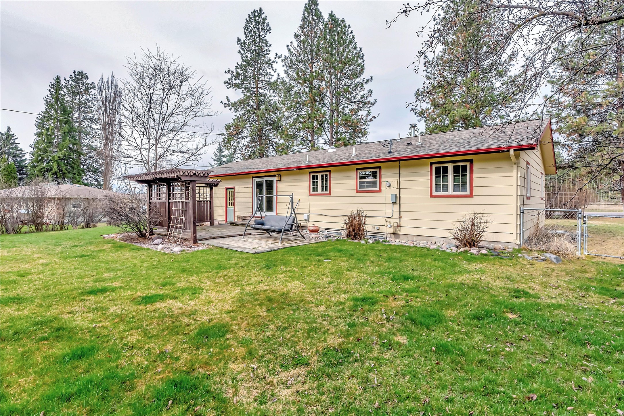 4628 Rattlesnake Drive