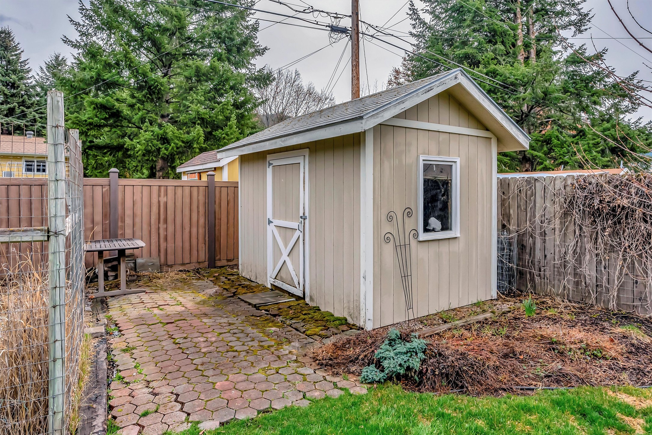 4628 Rattlesnake Drive