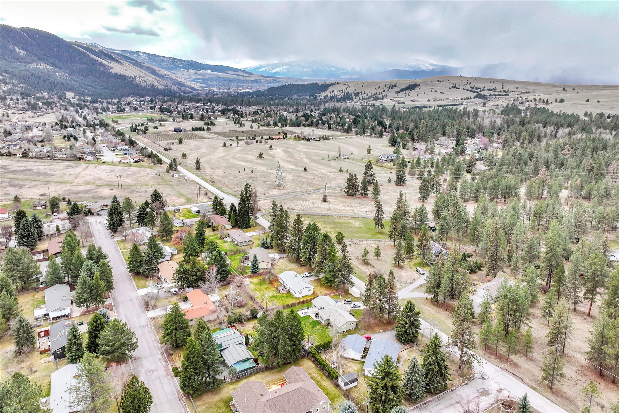 4628 Rattlesnake Drive