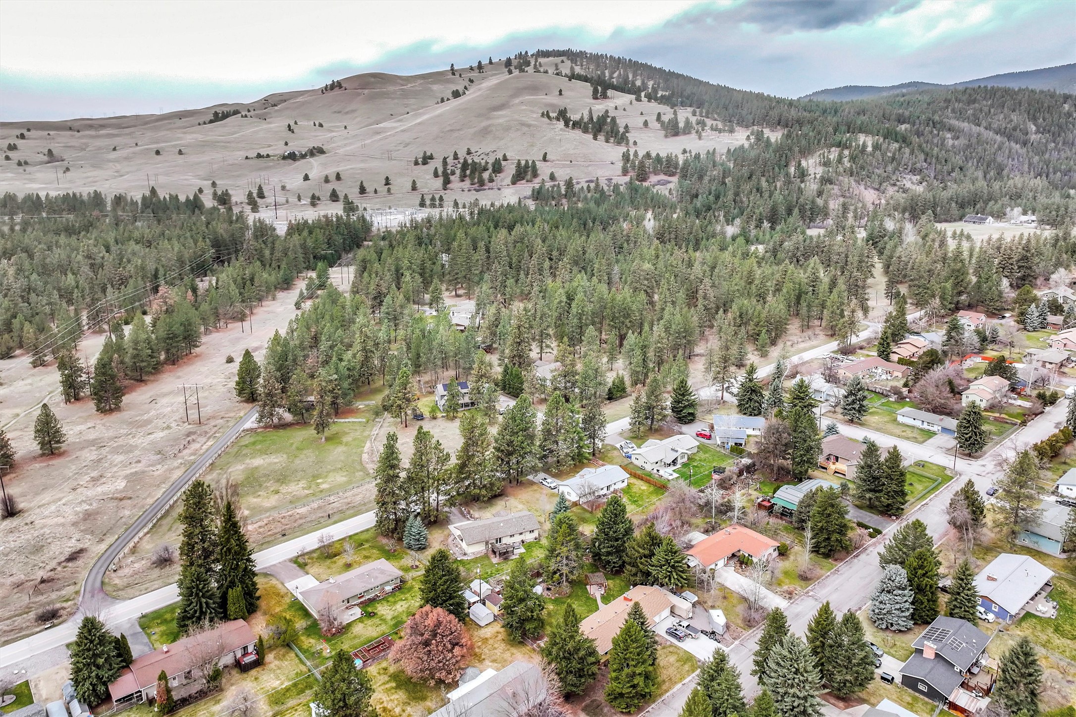 4628 Rattlesnake Drive