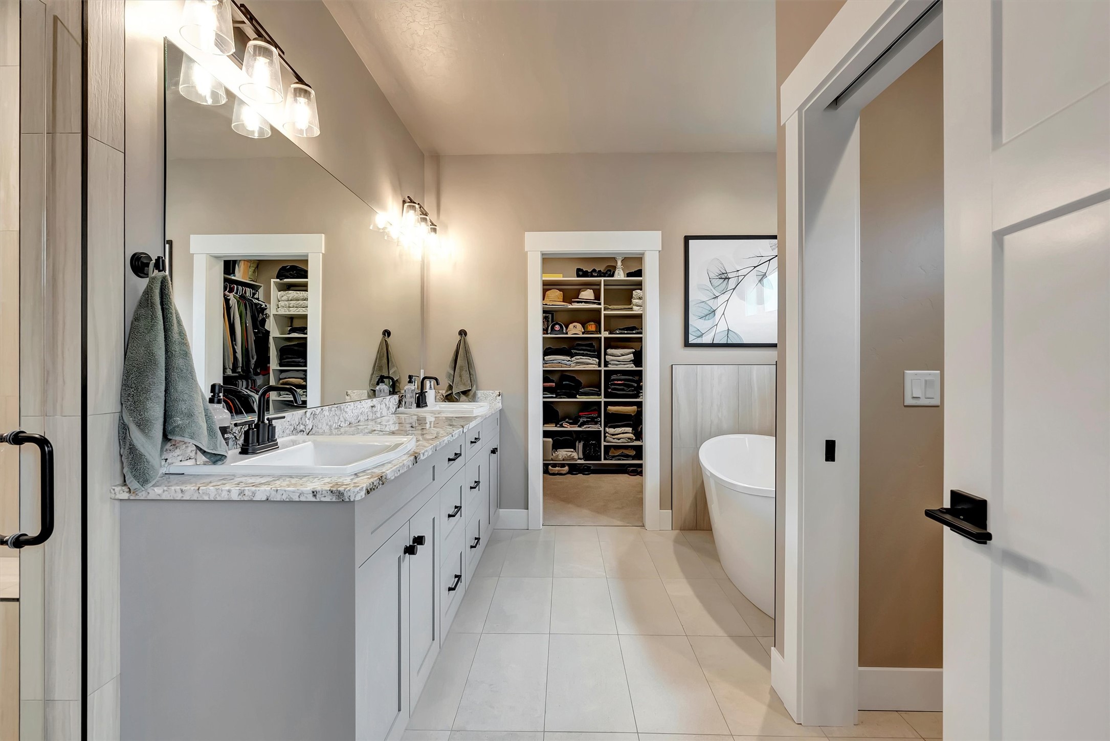 7038 Max Drive