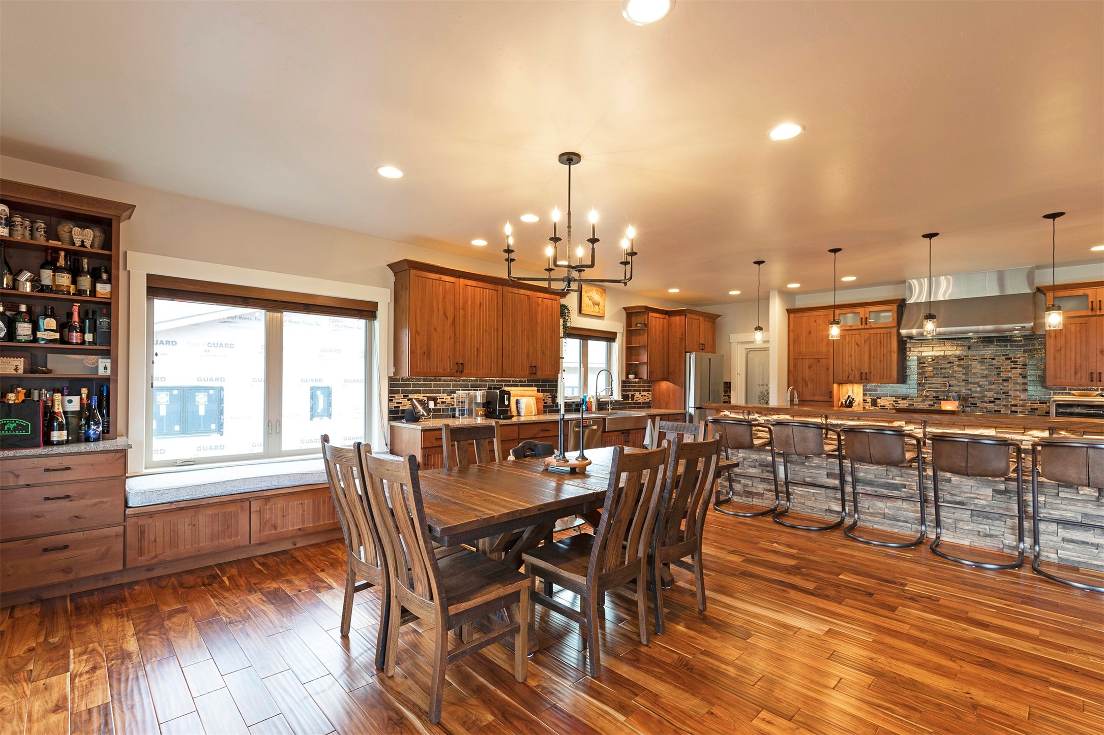 5553 Canyon River Road