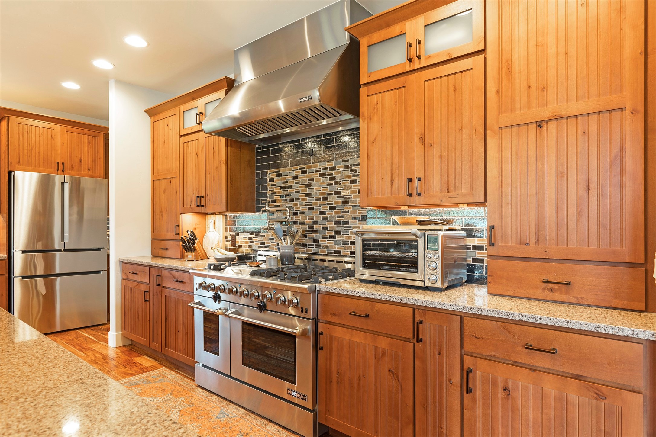 5553 Canyon River Road