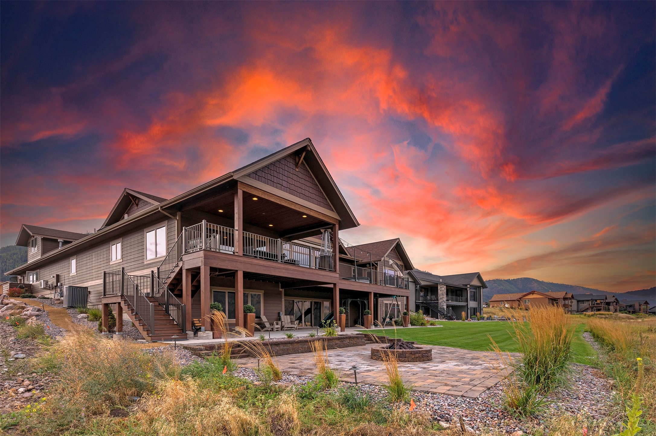 5553 Canyon River Road