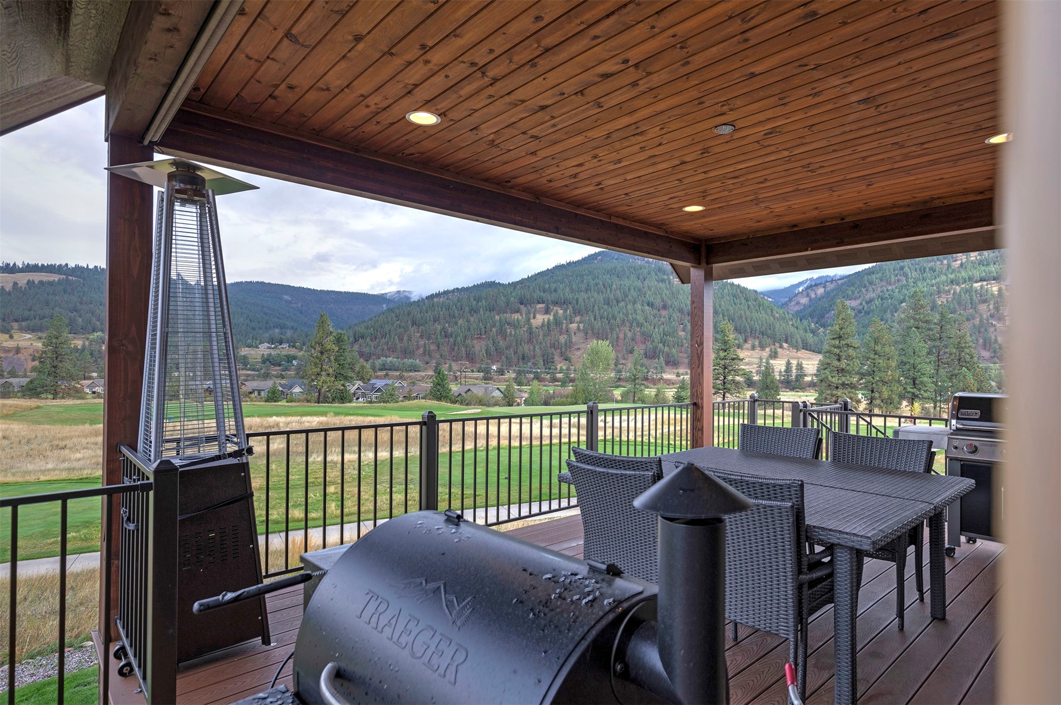 5553 Canyon River Road