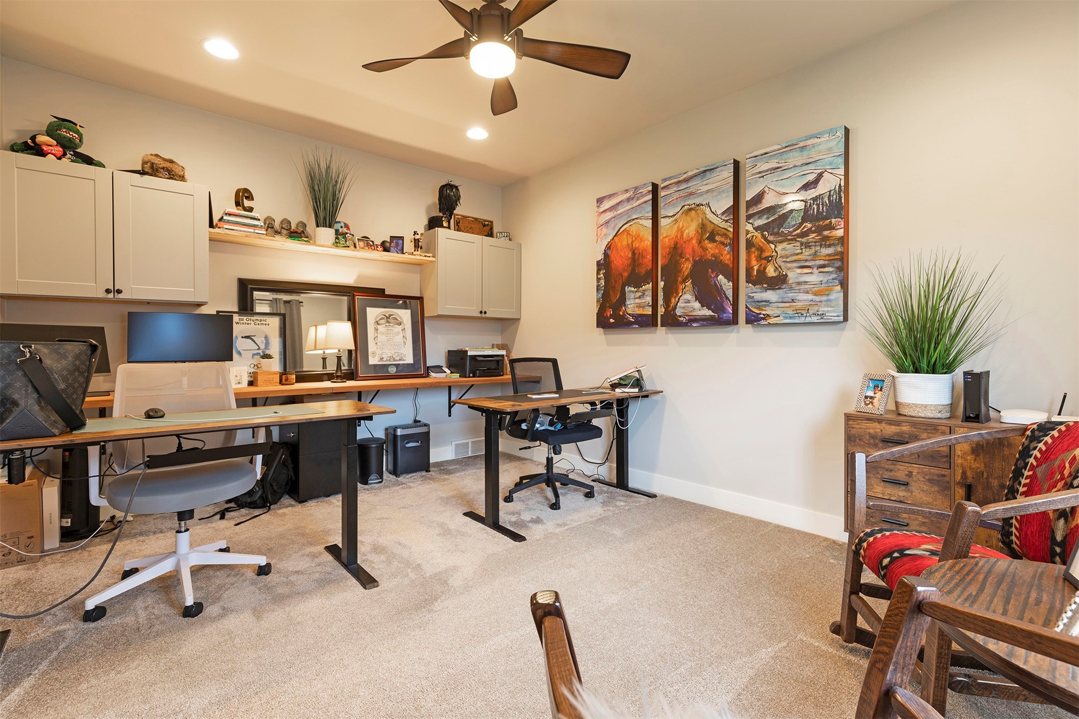 5553 Canyon River Road