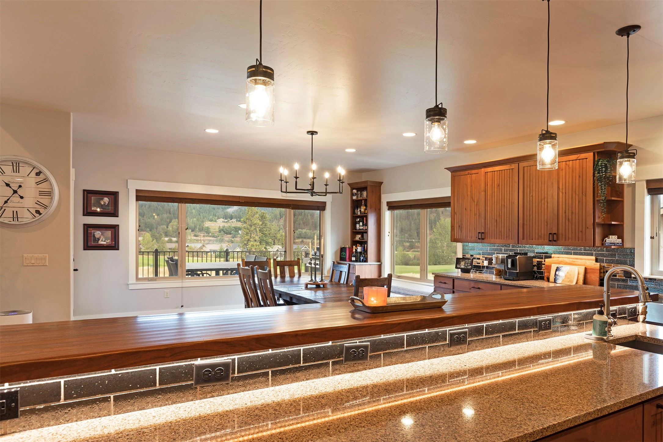 5553 Canyon River Road
