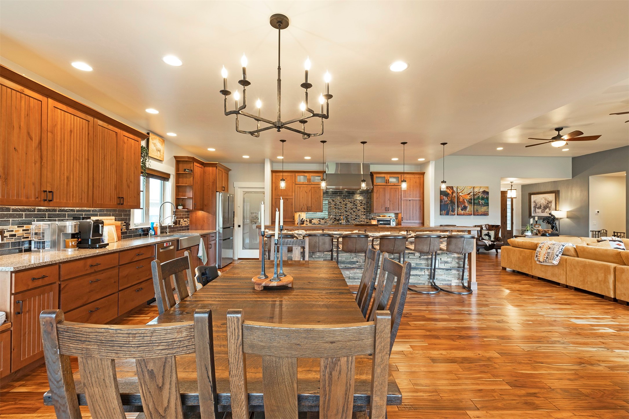 5553 Canyon River Road
