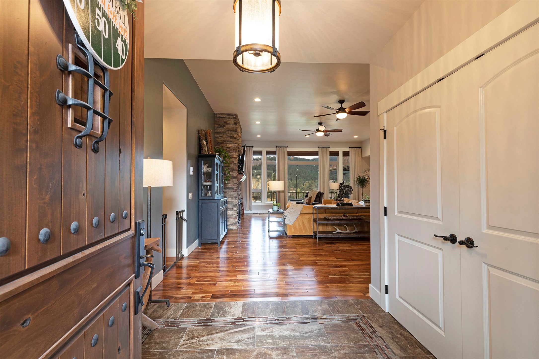 5553 Canyon River Road