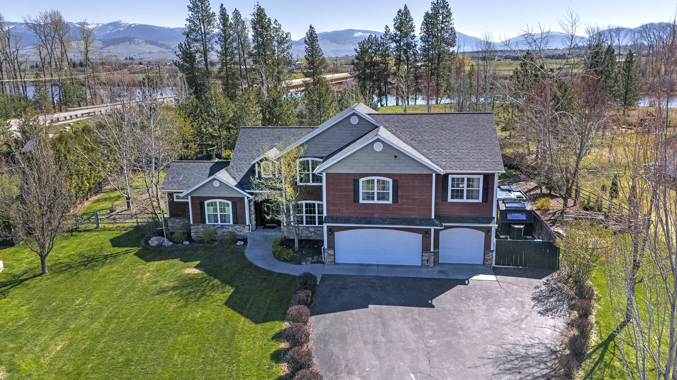 2982 Sandalwood Court
