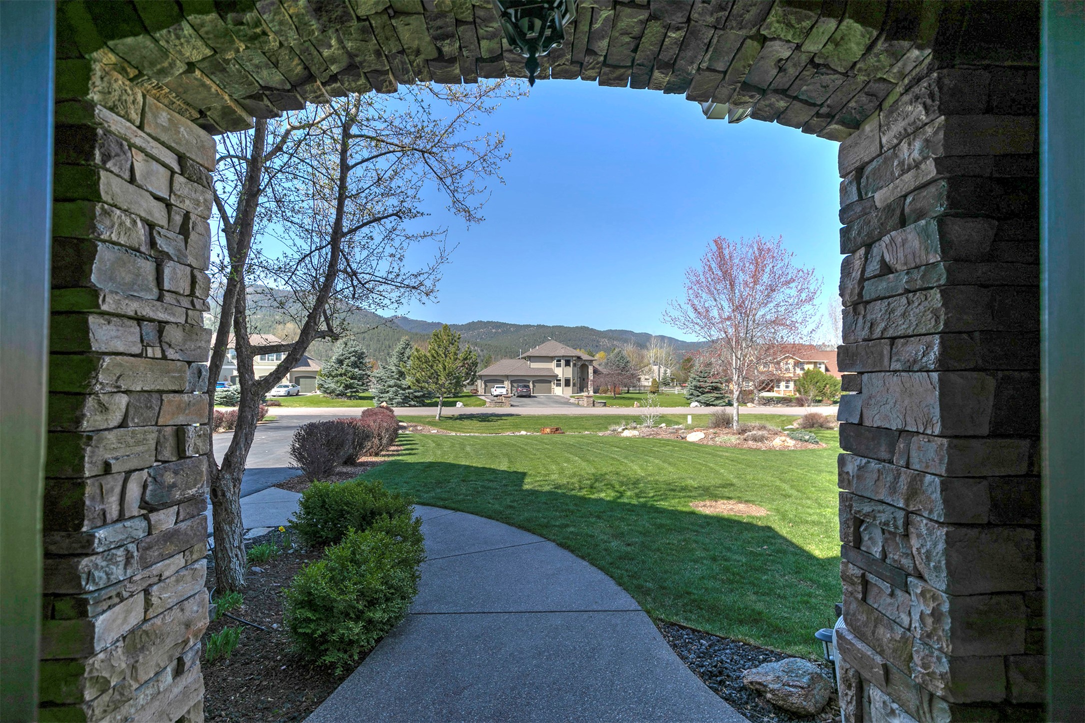 2982 Sandalwood Court