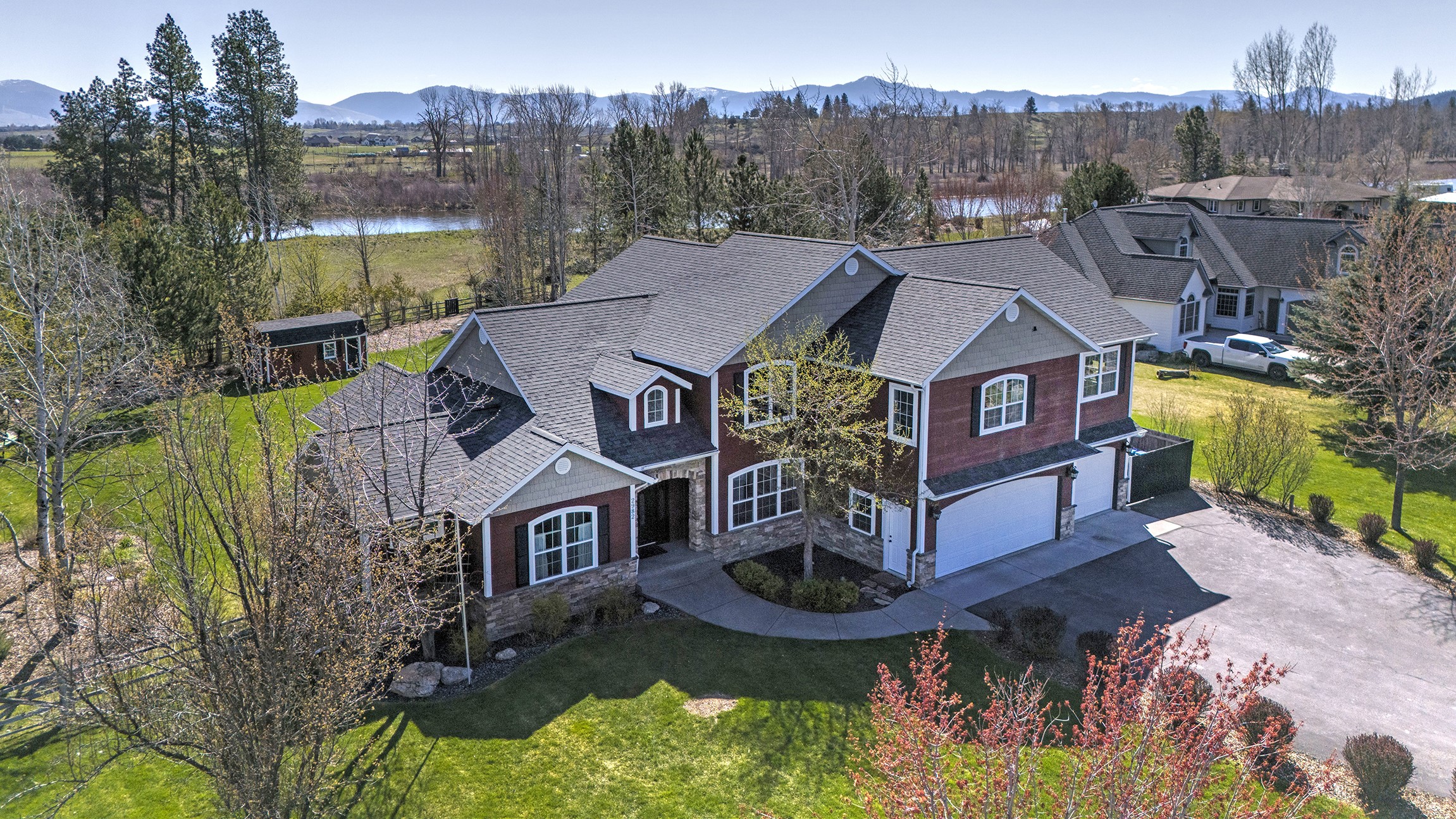 2982 Sandalwood Court