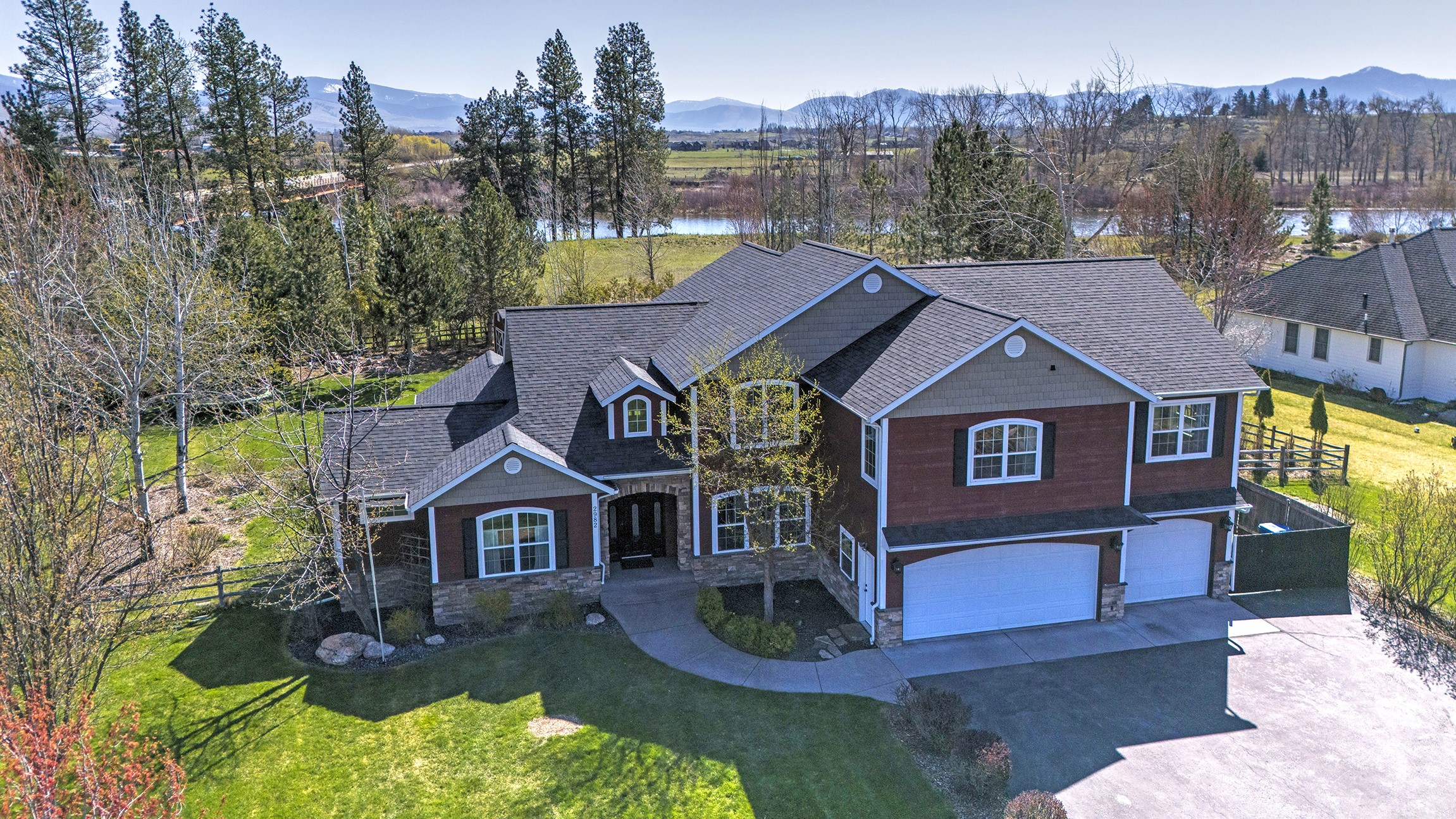 2982 Sandalwood Court