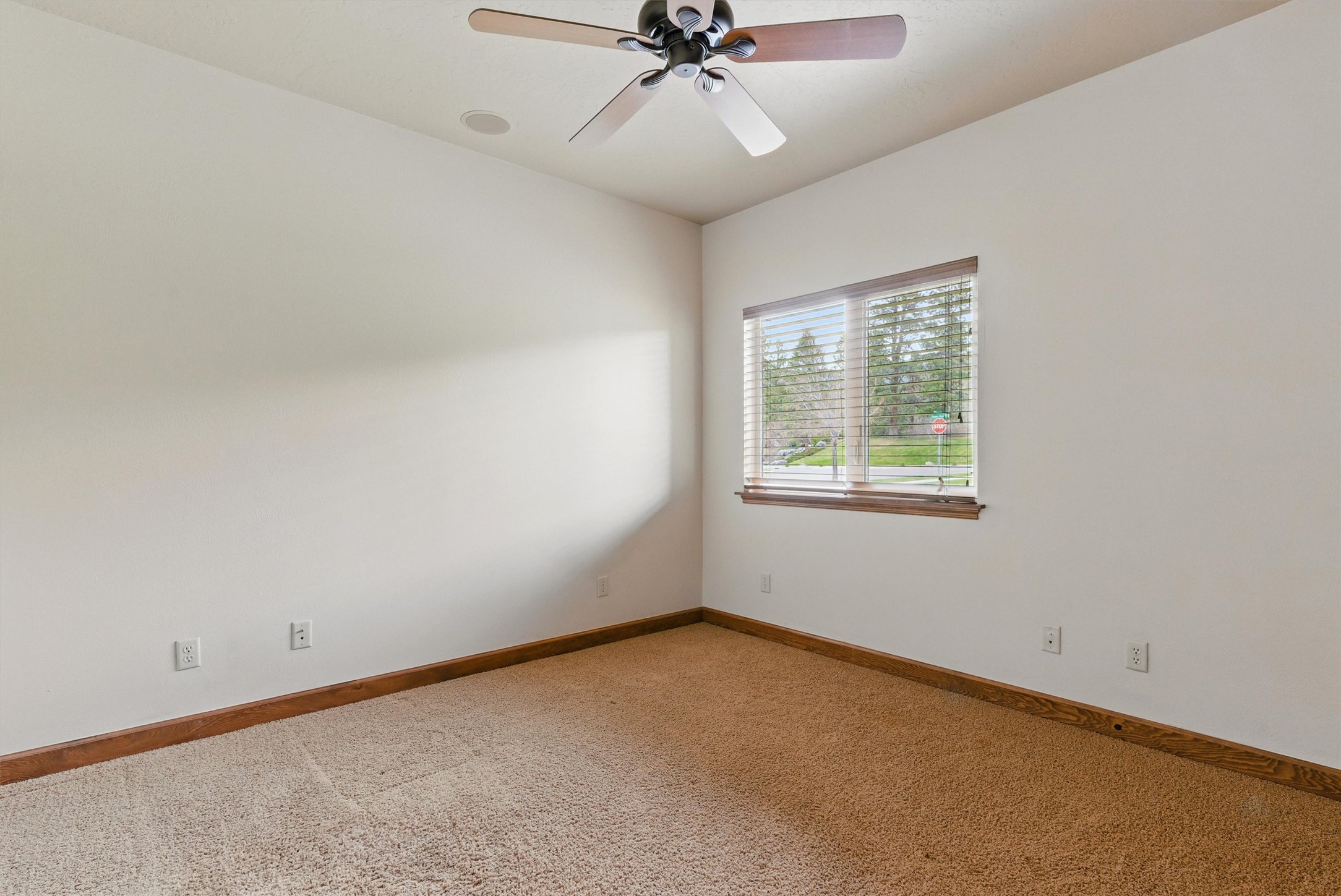 1112 Anglers Bend Way