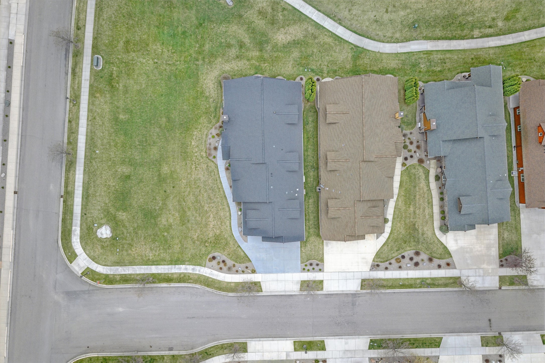 1112 Anglers Bend Way