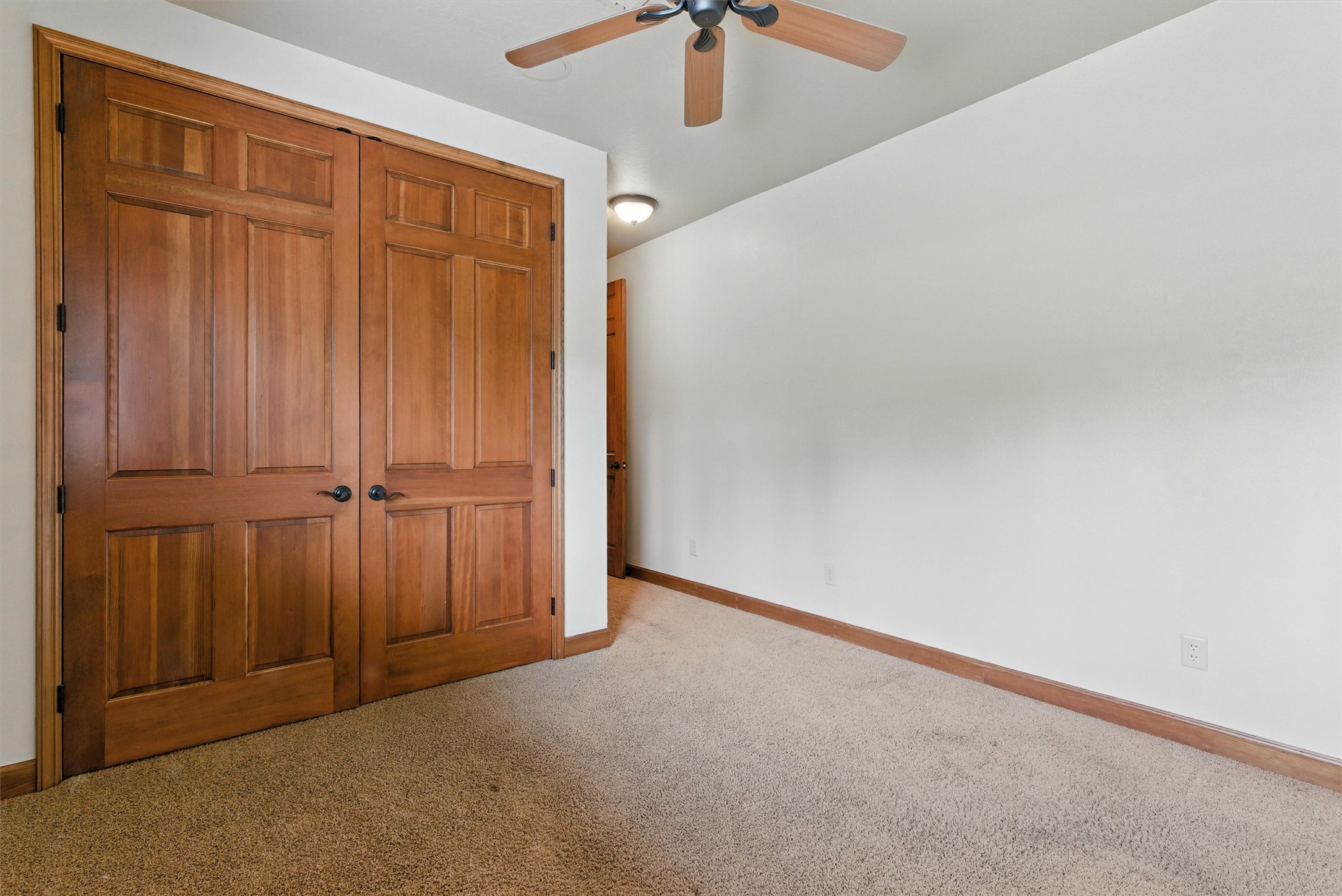 1112 Anglers Bend Way