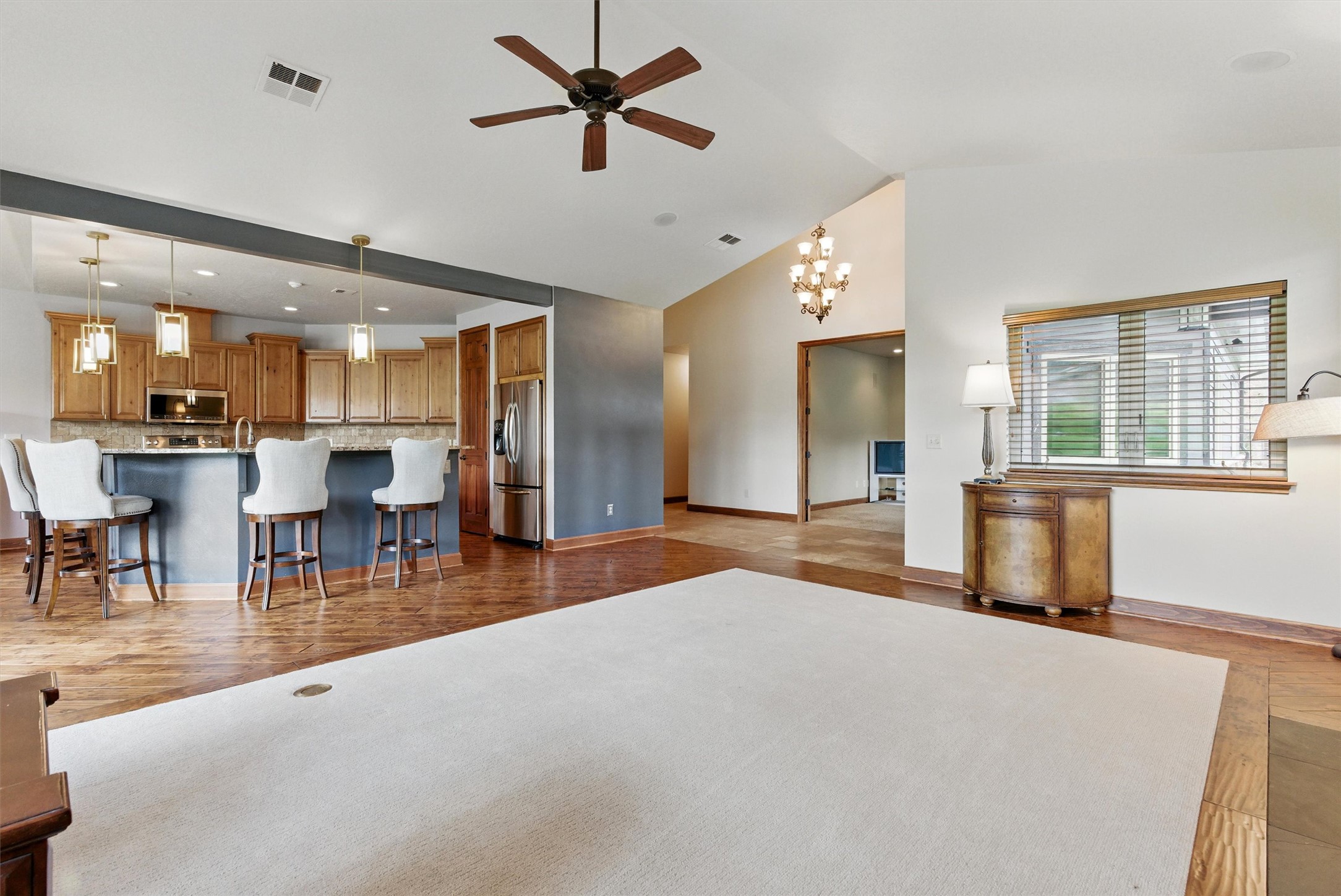 1112 Anglers Bend Way