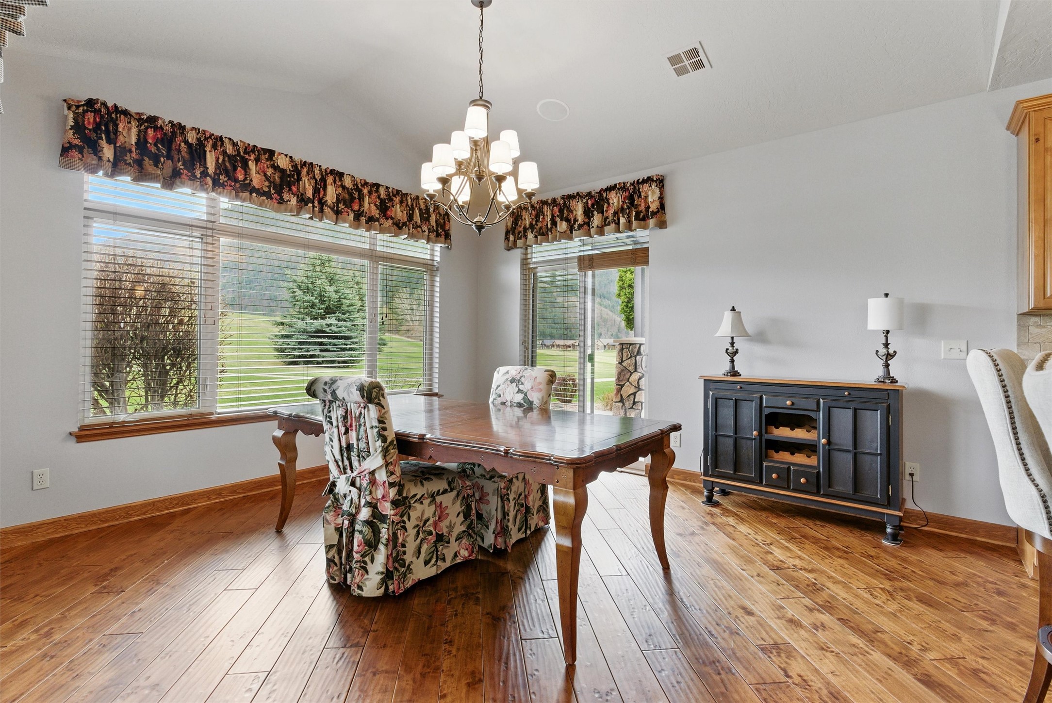 1112 Anglers Bend Way