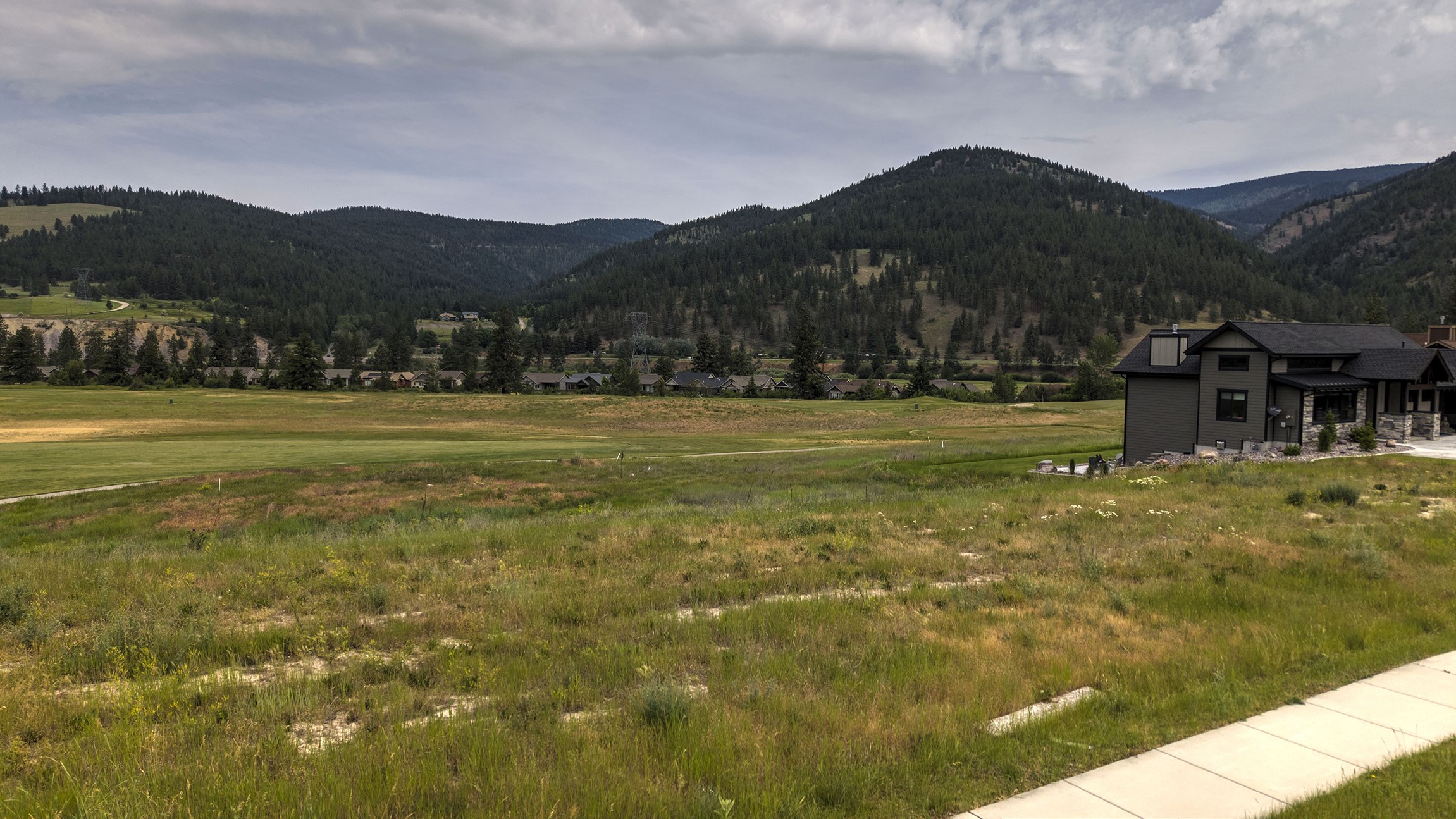 5525 Canyon River Road