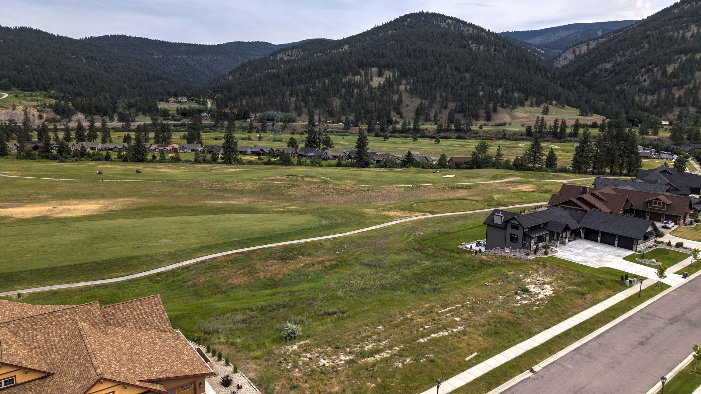 5525 Canyon River Road