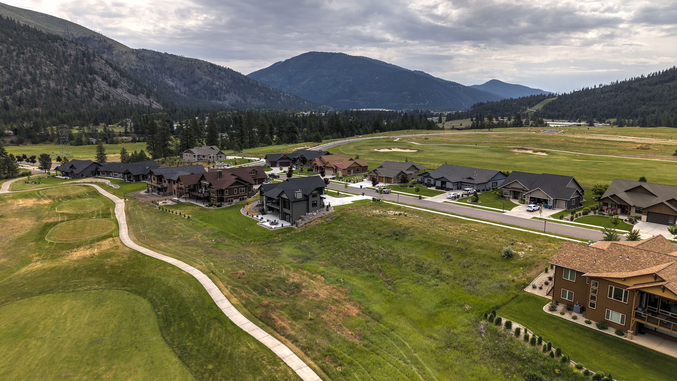 5525 Canyon River Road