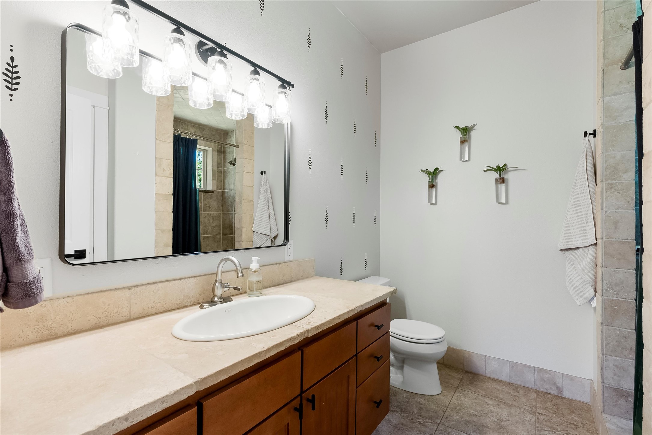 5014 Eastside Highway