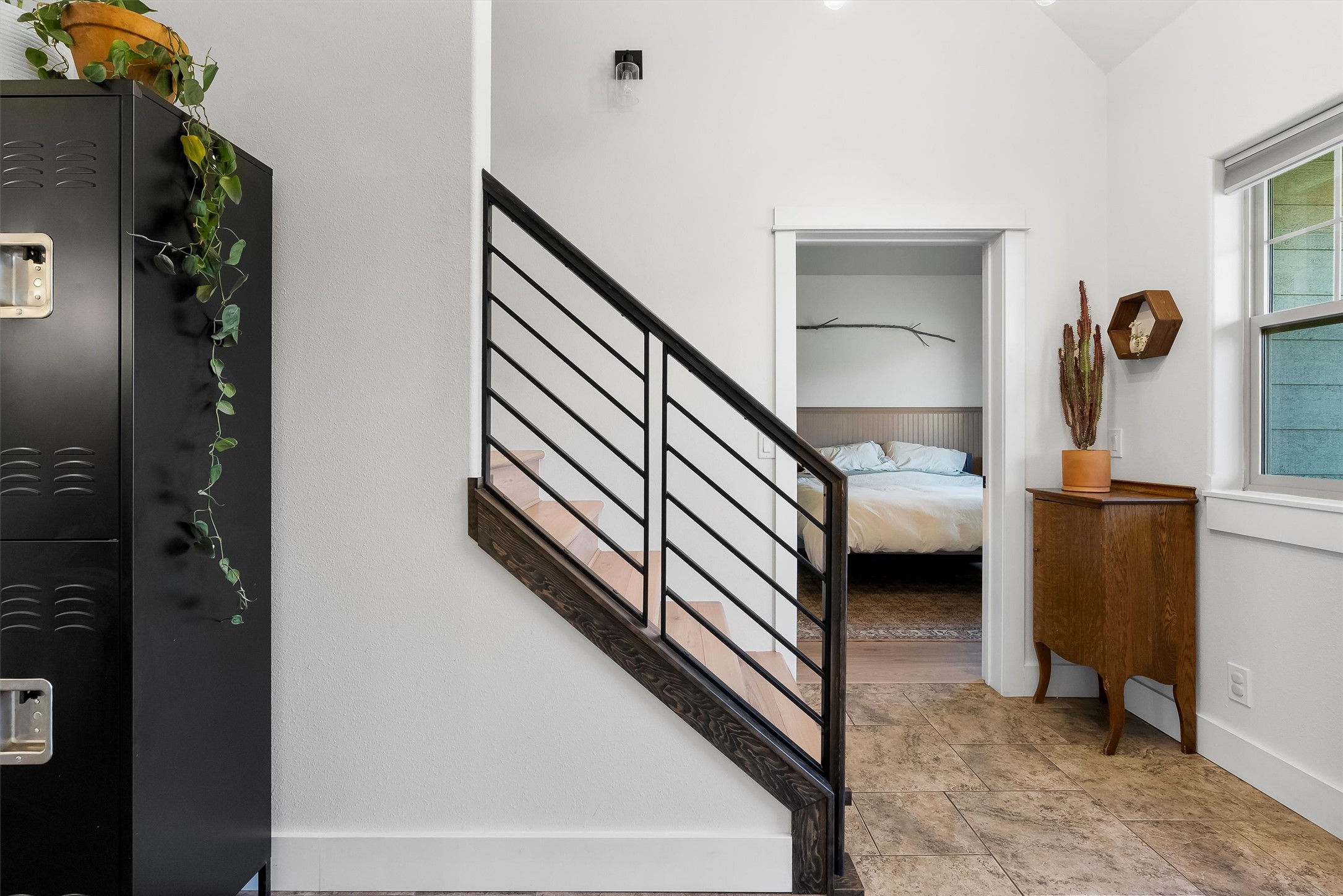 5014 Eastside Highway