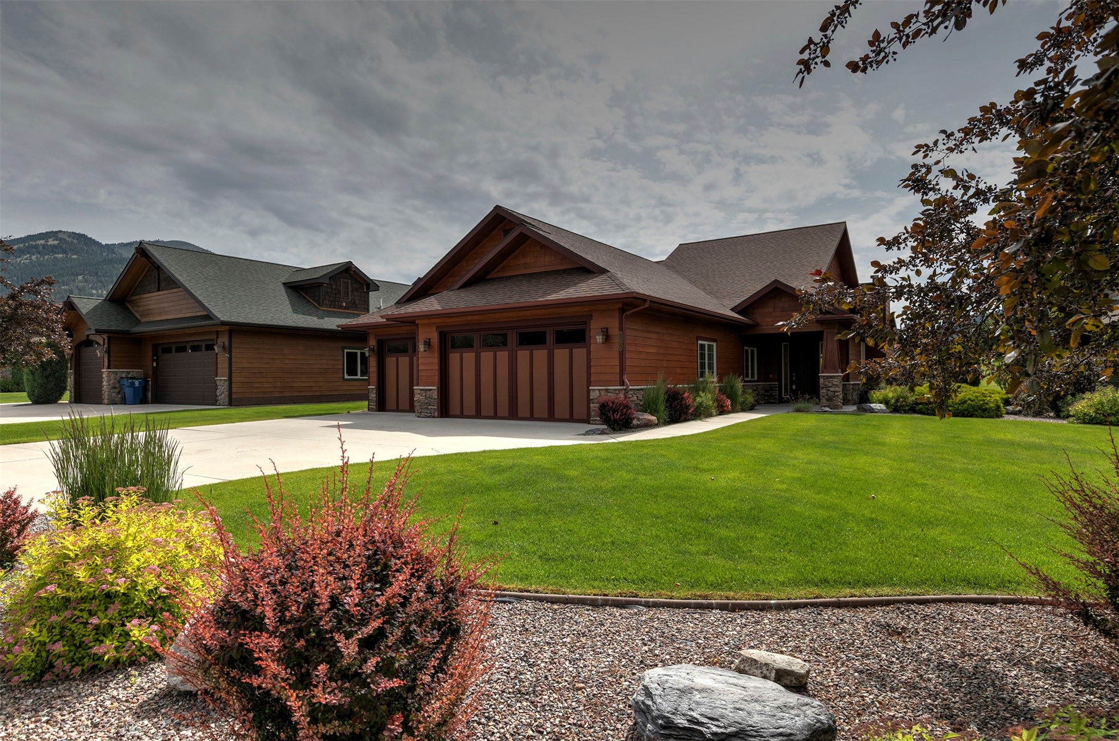 1094 Anglers Bend Way