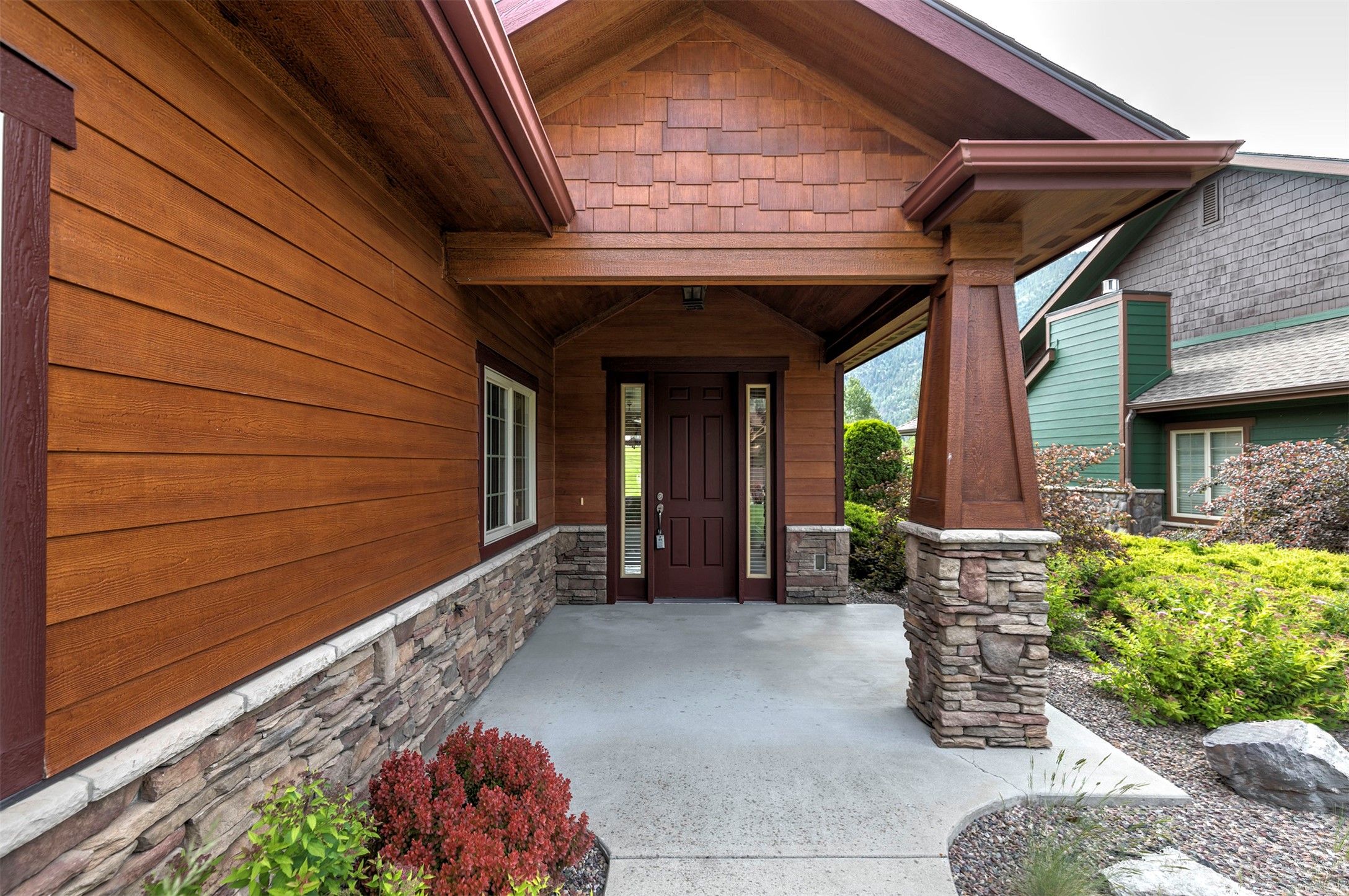 1094 Anglers Bend Way