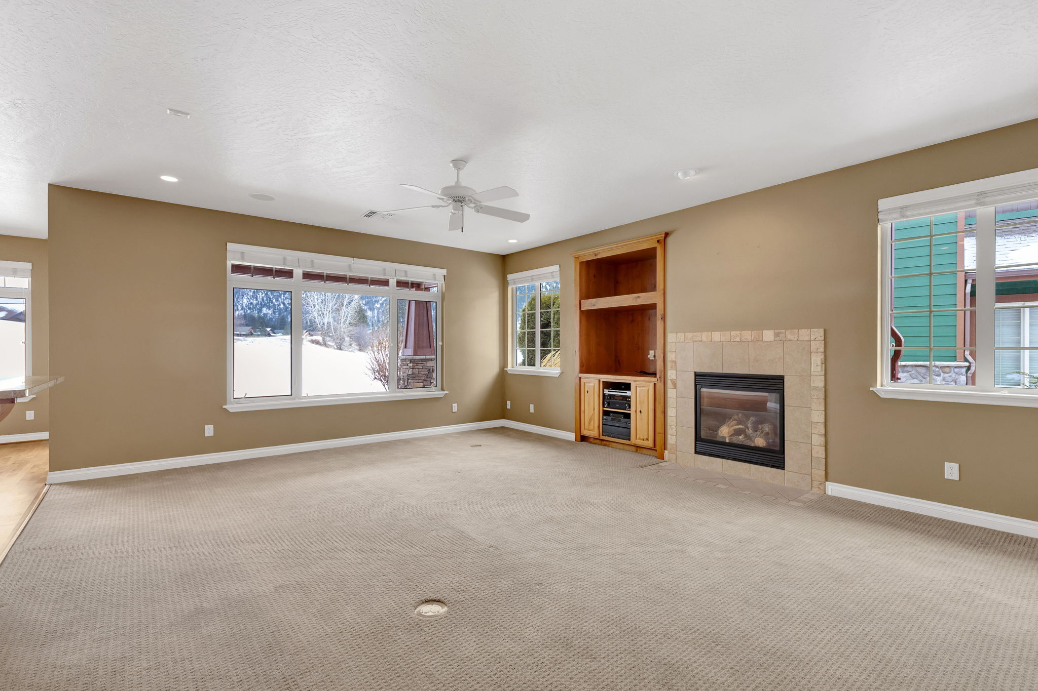 1094 Anglers Bend Way